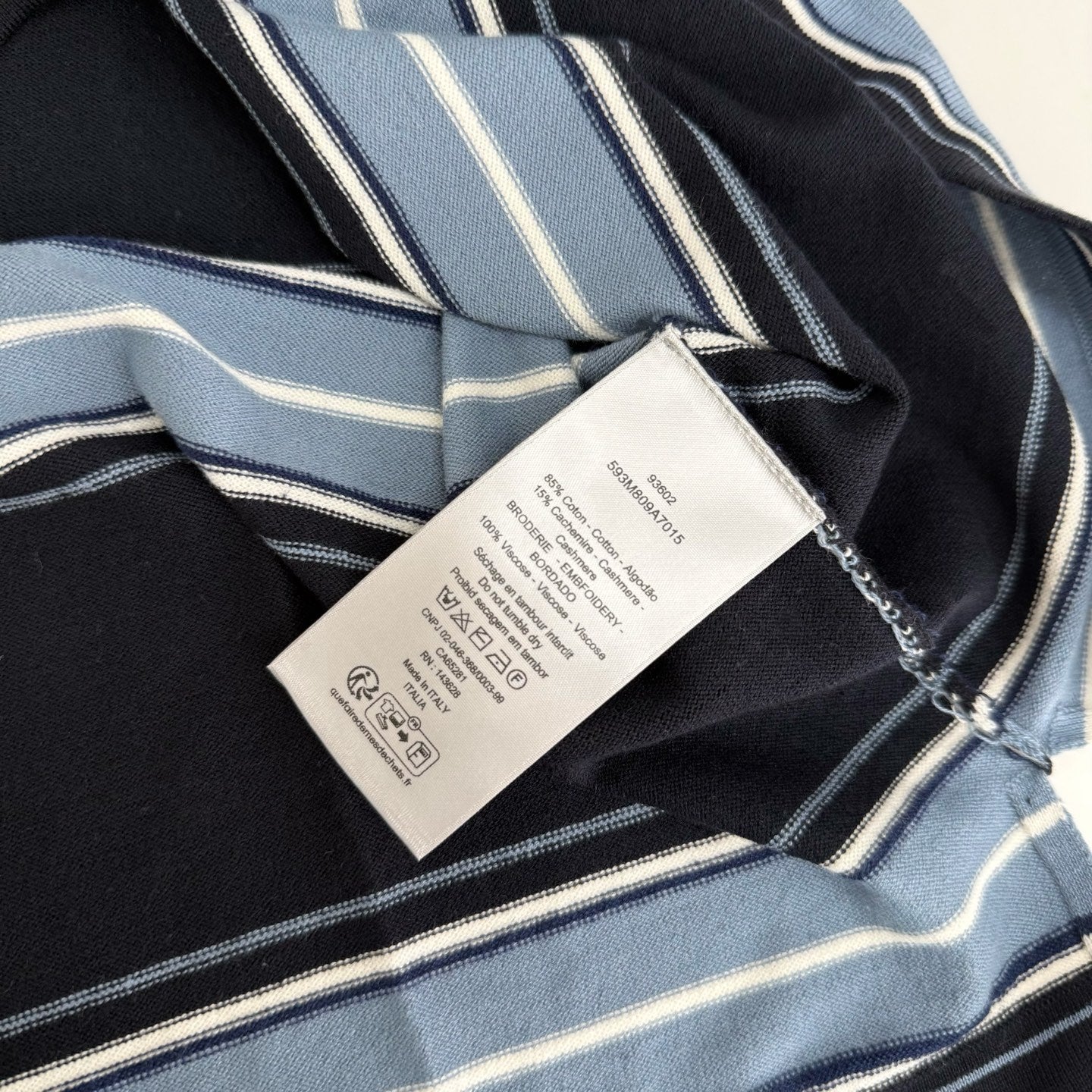 블렌디드 티셔츠 (Blended T-shirt)