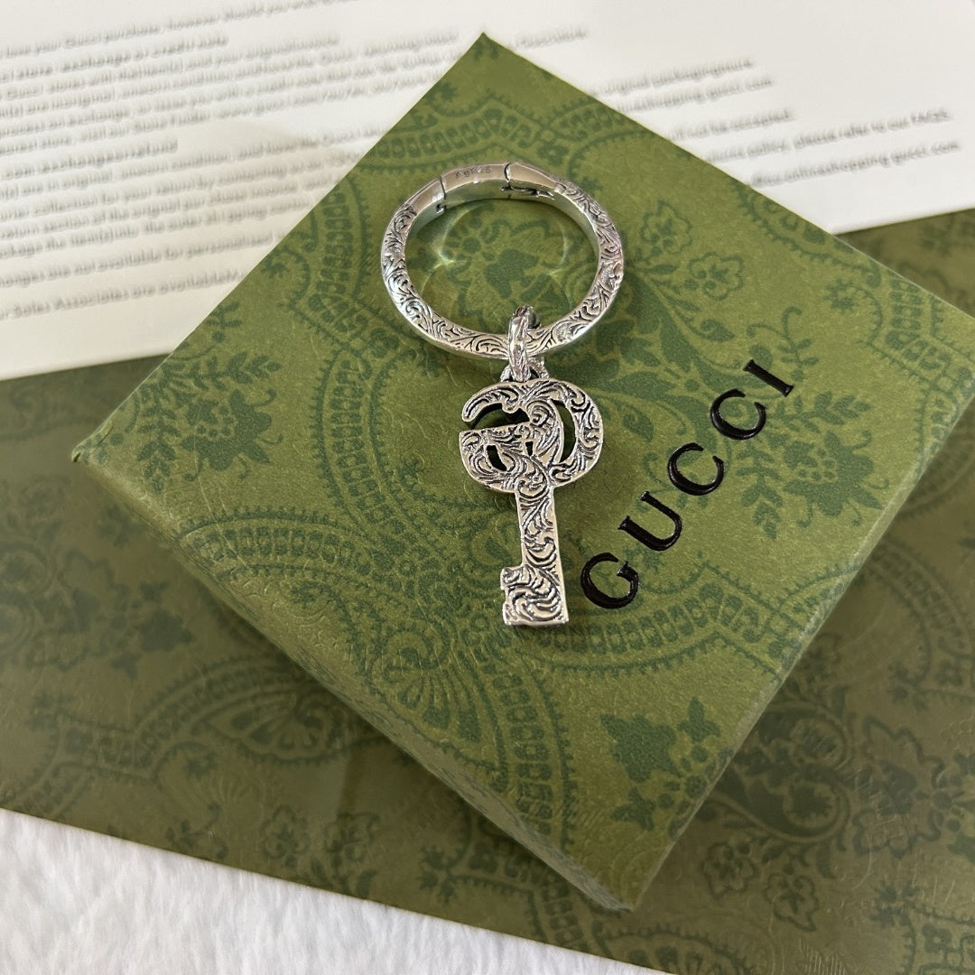 실버 키링 (silver key ring)