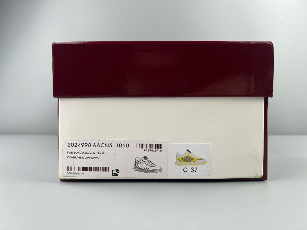 캣워크 스니커즈 (catwalk sneakers)