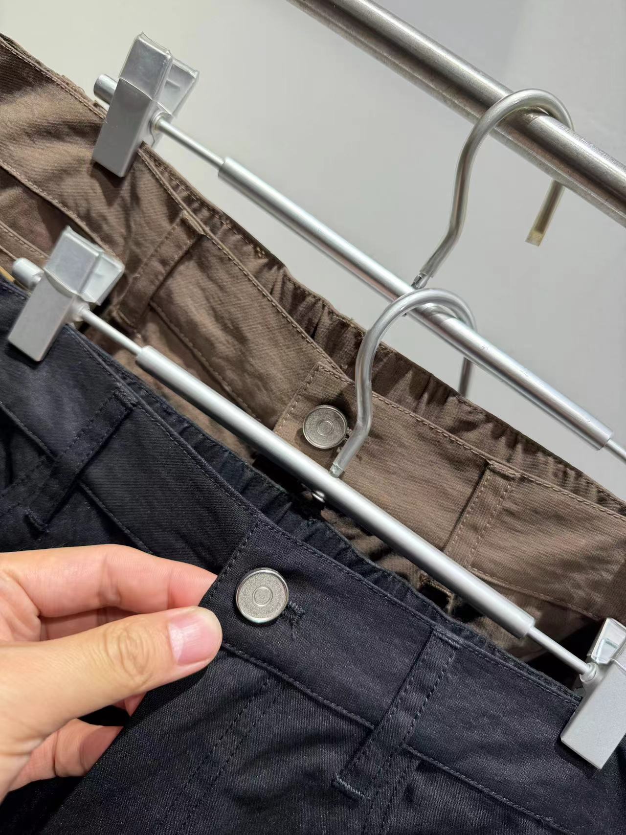 시미터 팬츠 (scimitar pants)