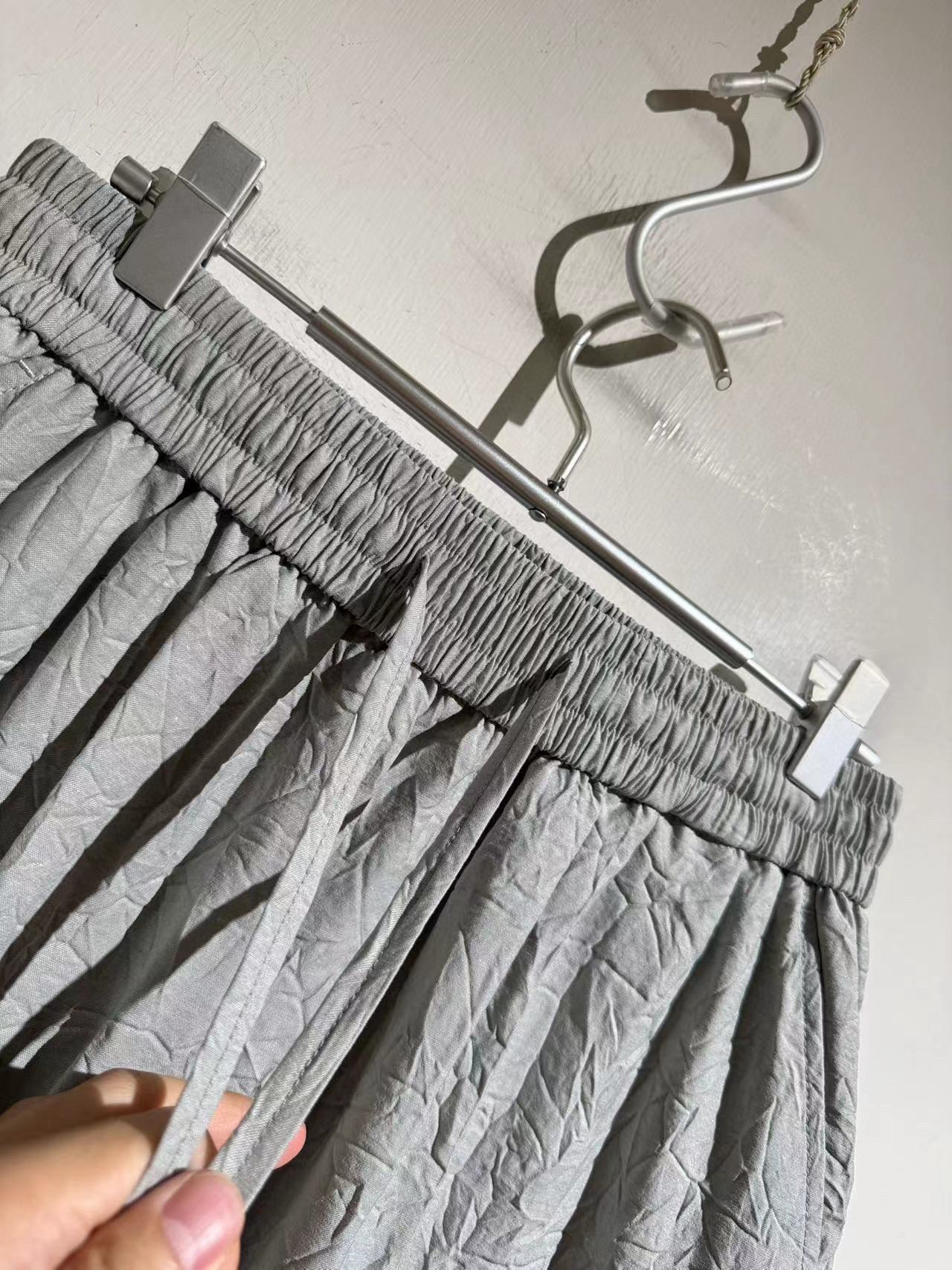 루즈 스트레이트팬츠 (Loose straight pants)