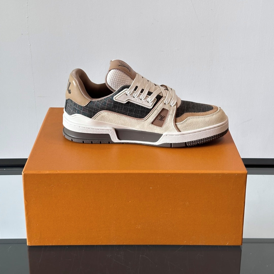 트레이너스니커즈 (Trainer Sneakers)