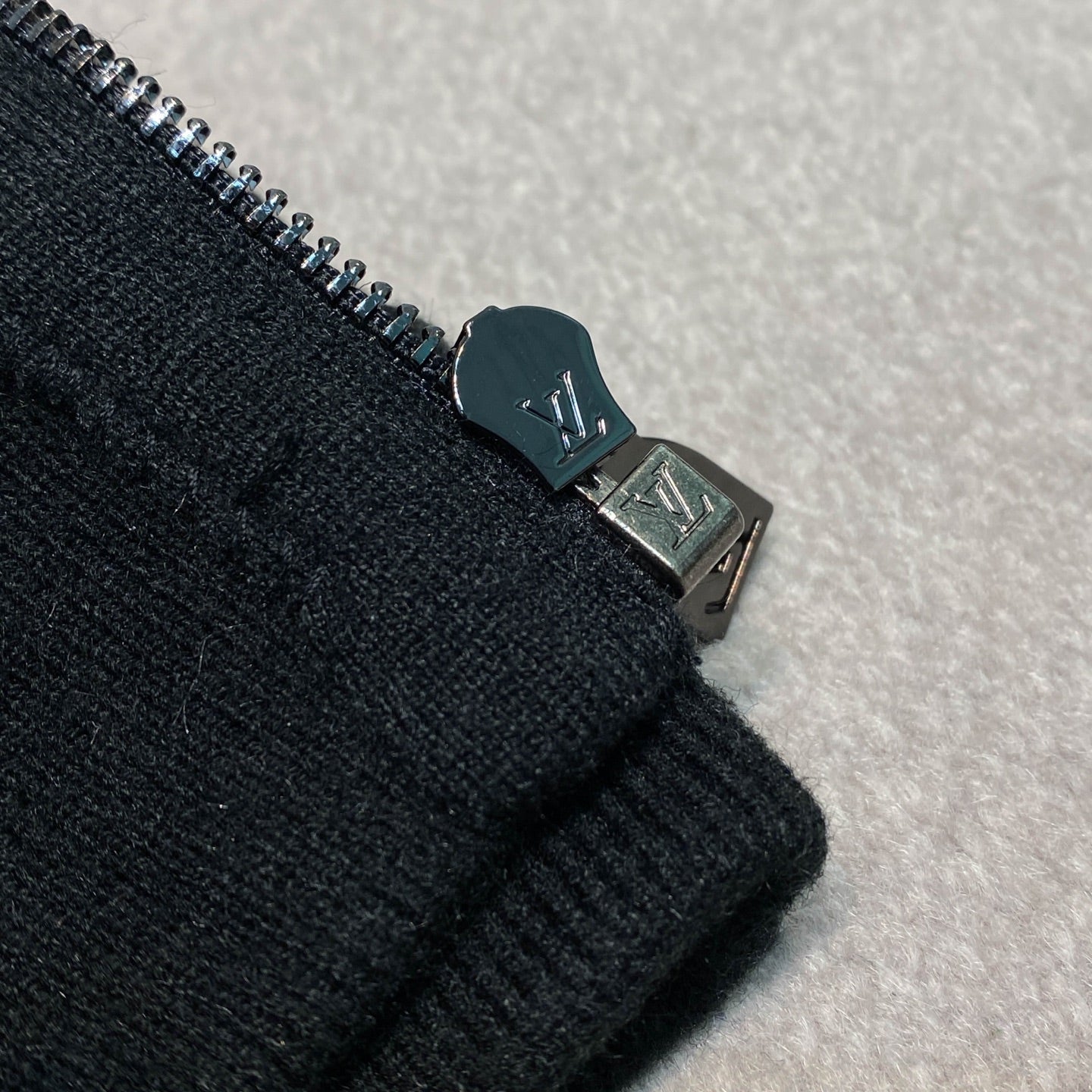 울 블렌드니트자켓 (Wool blend knit jacket)