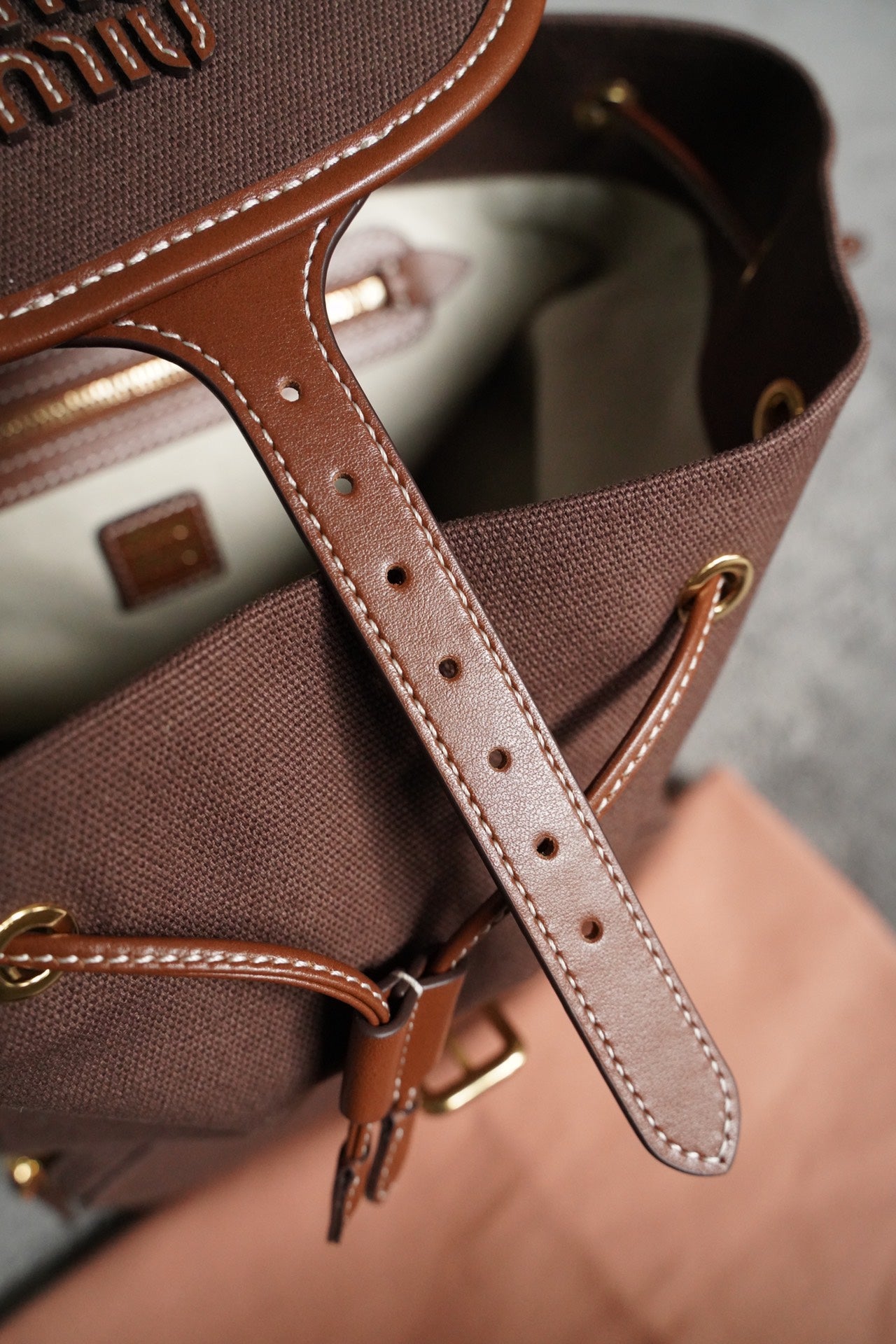 모카 백팩 (mocha backpack)