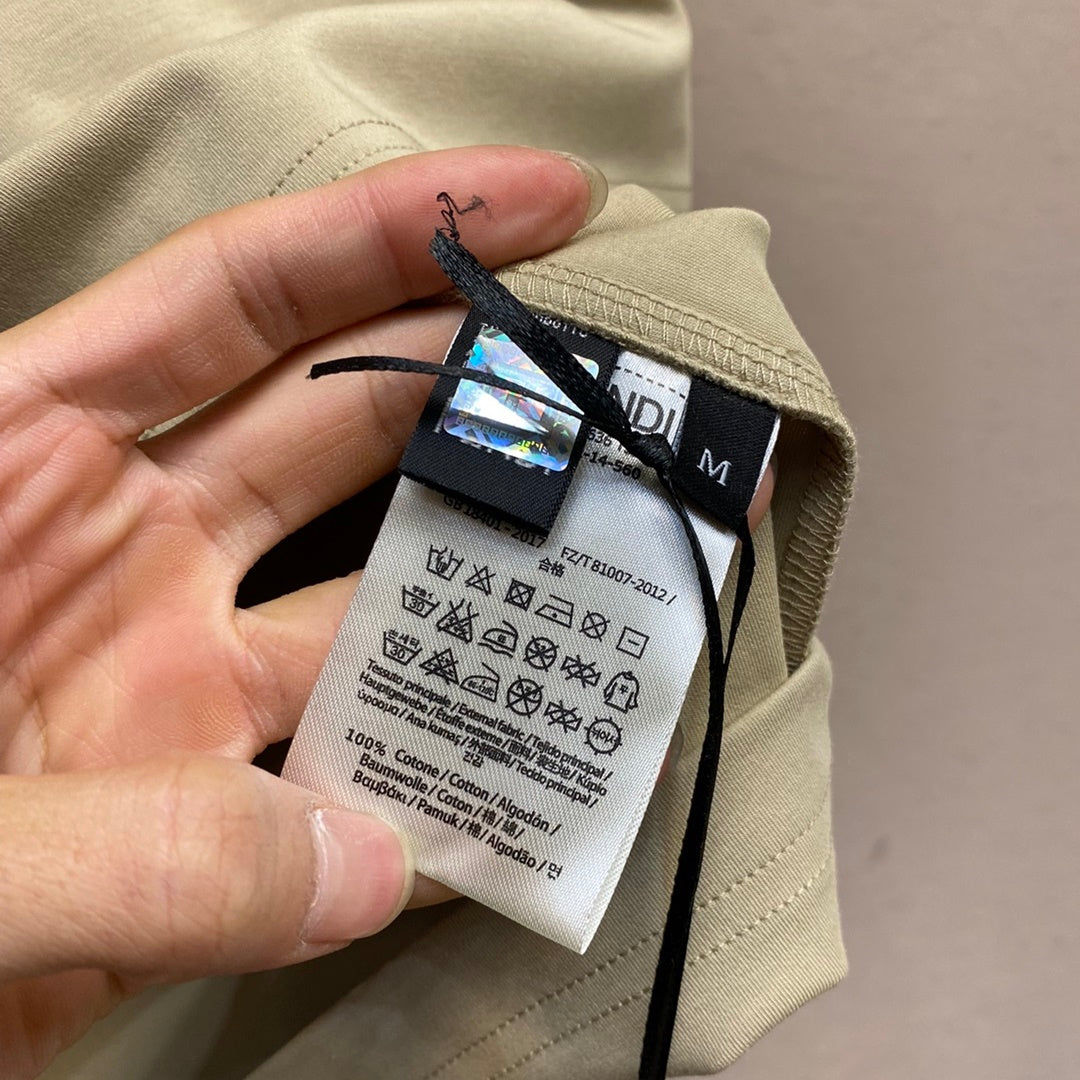 K350 455992.4 라펠 티셔츠