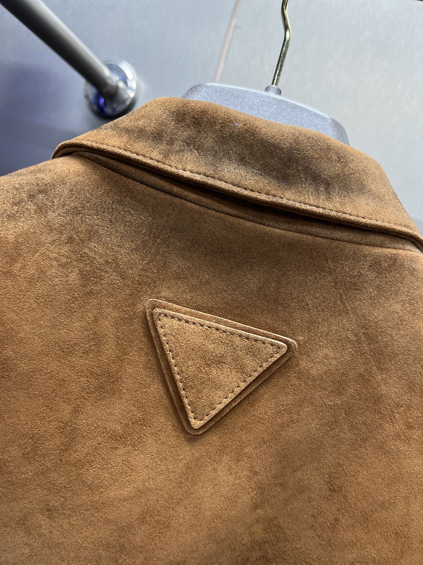 번니시드 가죽자켓 (Burnished leather jacket)