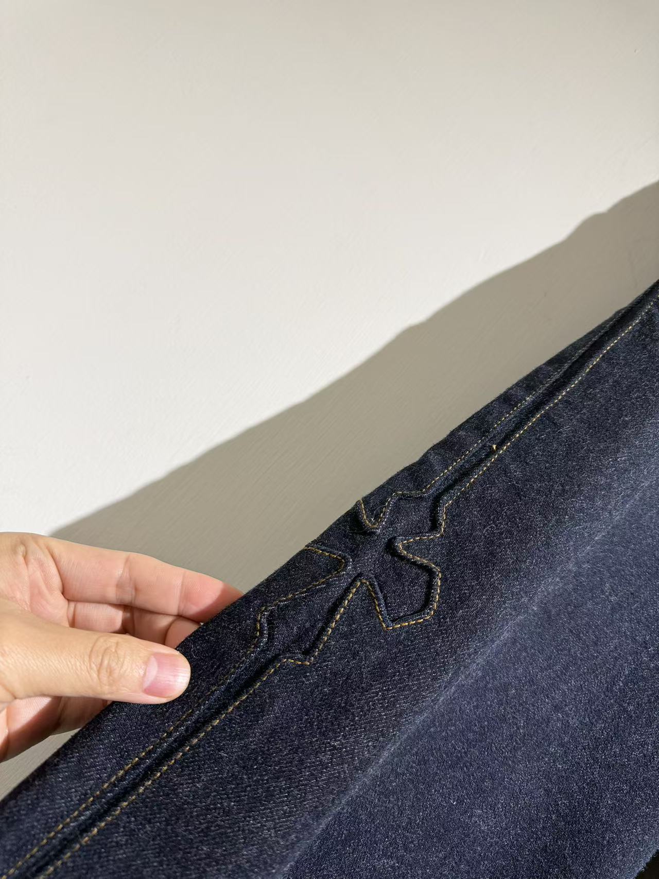 크록스 청바지 (crocs jeans)