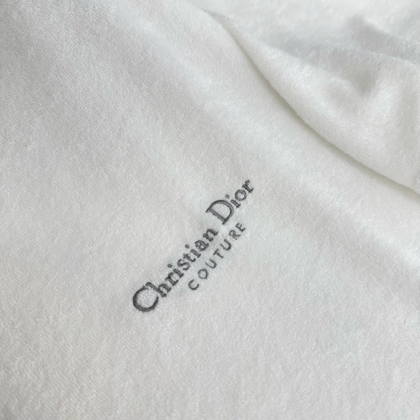 필라멘트 티셔츠 (filament t-shirt)