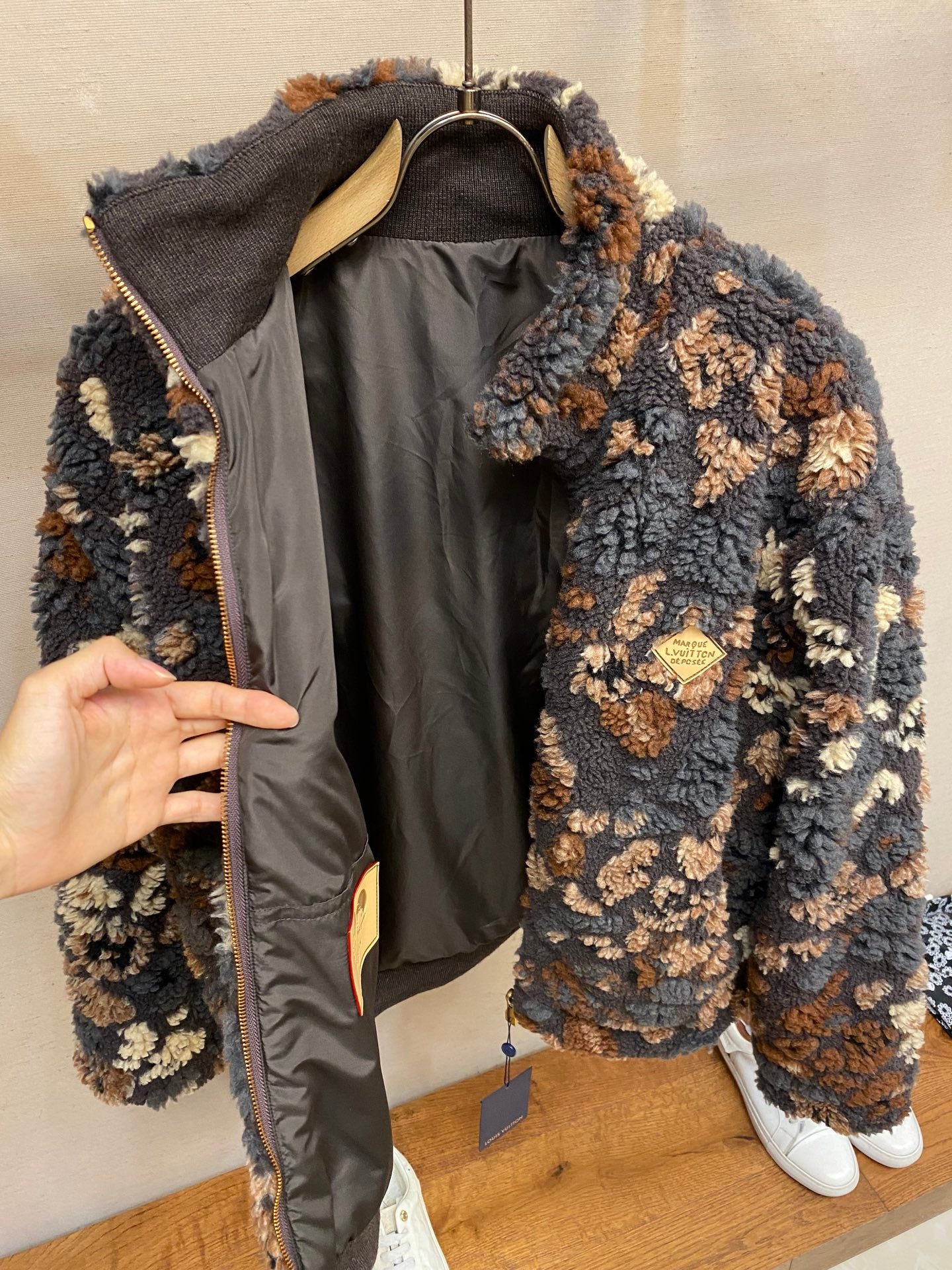 테디베어자켓 (Teddy bear jacket)