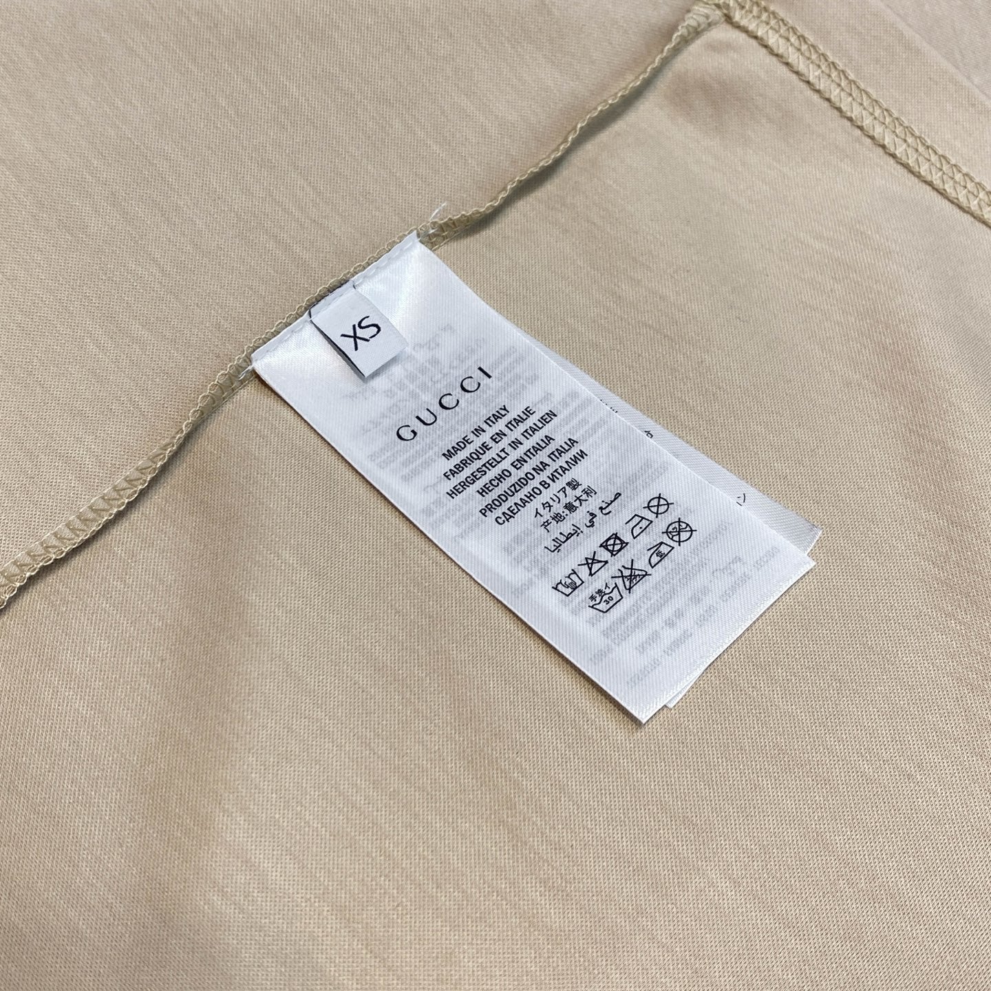멀버리 캐시미어 티셔츠 (Mulberry Cashmere T-shirt)