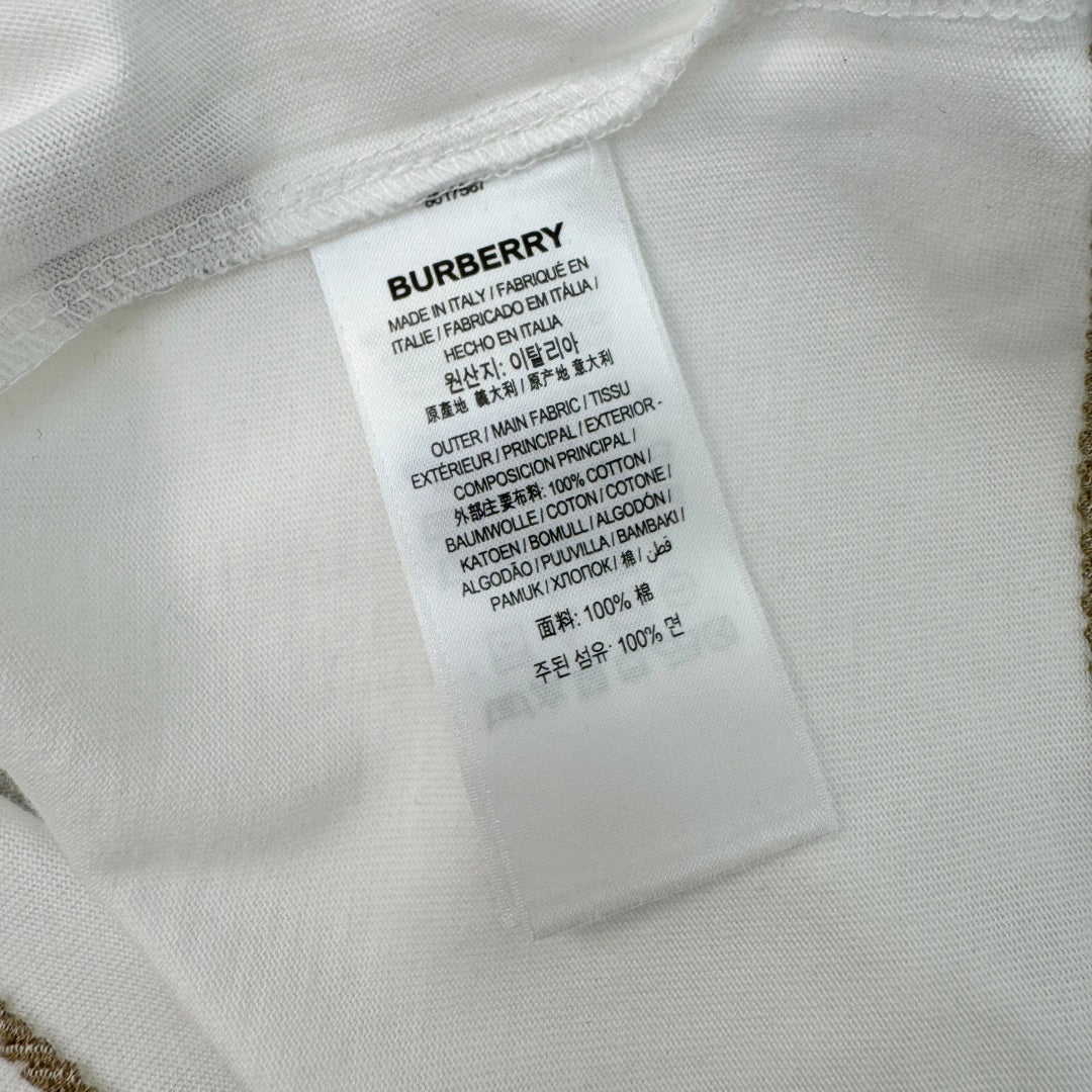 매듭 자수 티셔츠 (knot embroidered t-shirt)