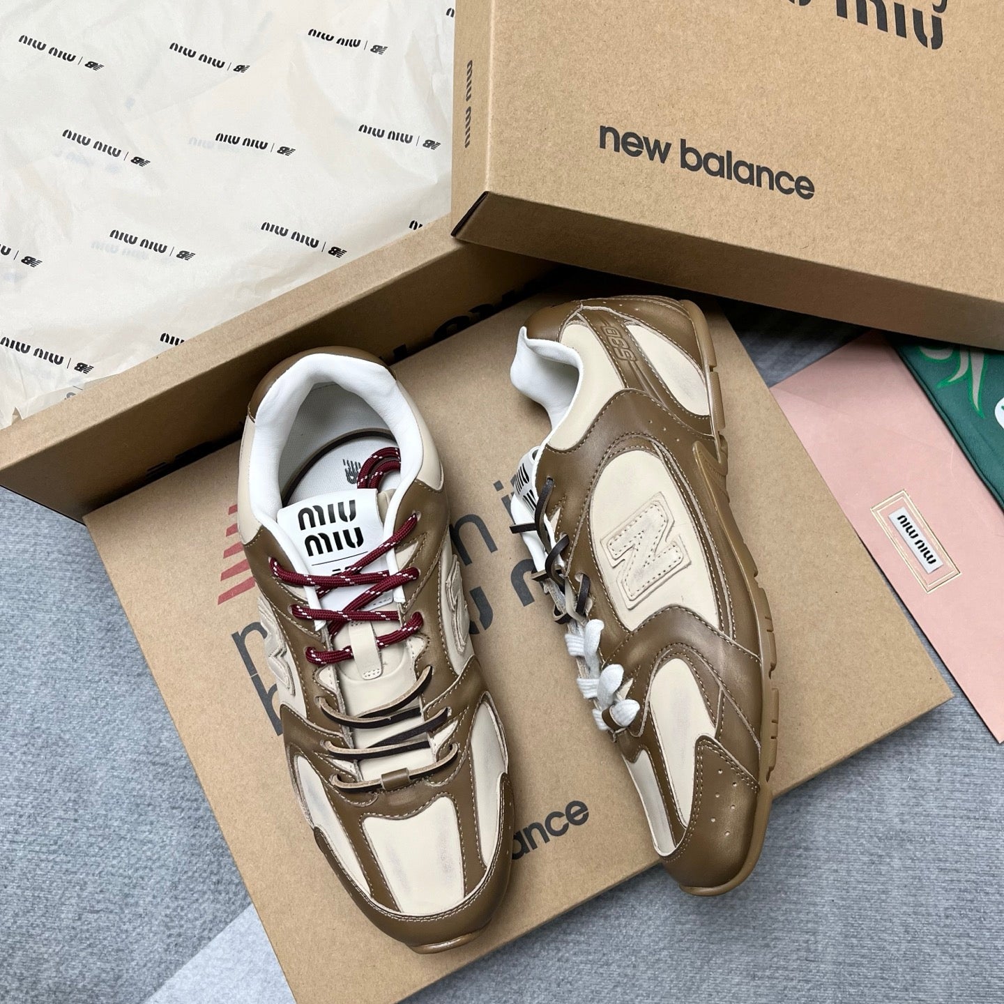 캐쥬얼 여성 슈즈 (Casual Shoes)