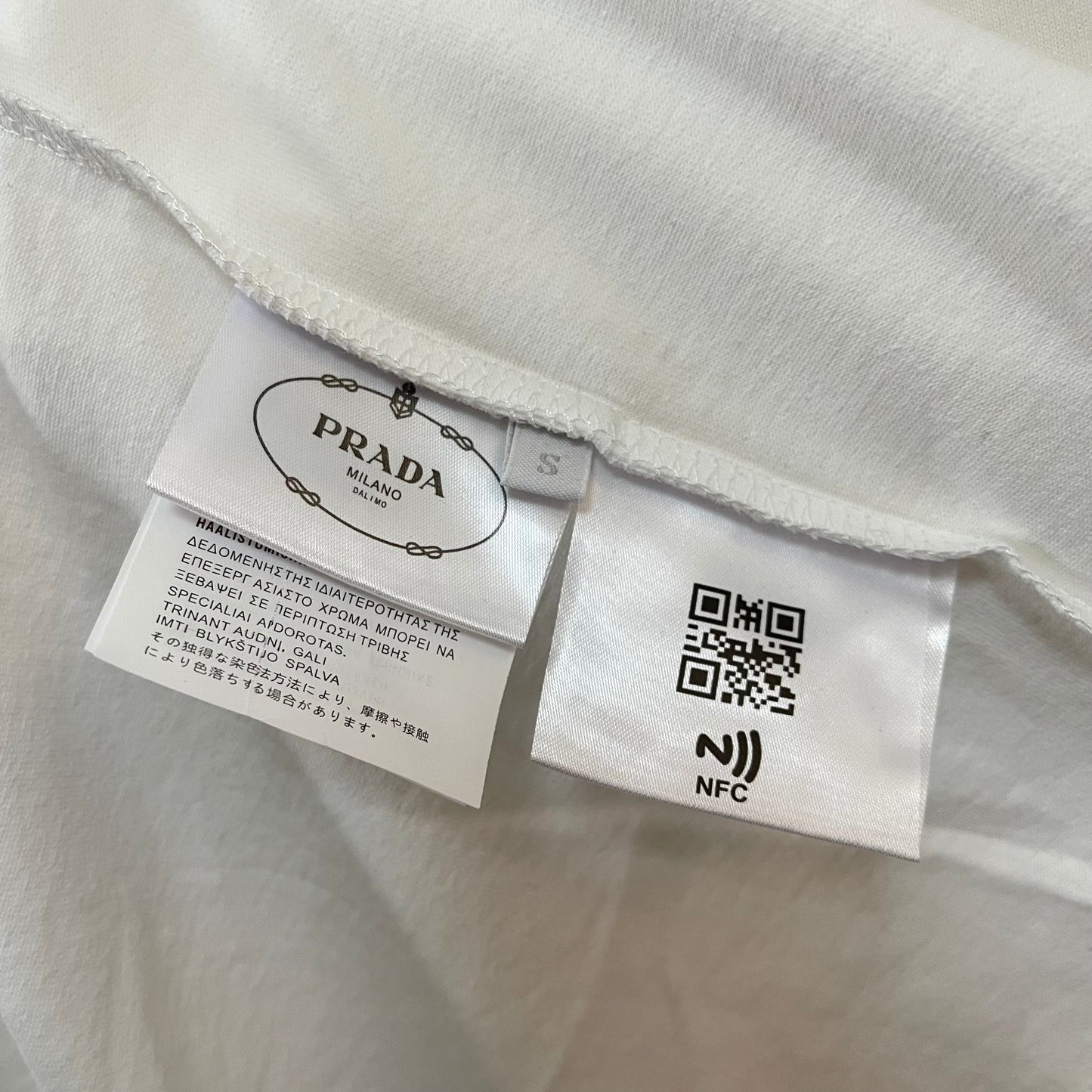 몰드 반팔티셔츠 (Mold short sleeve t-shirt)