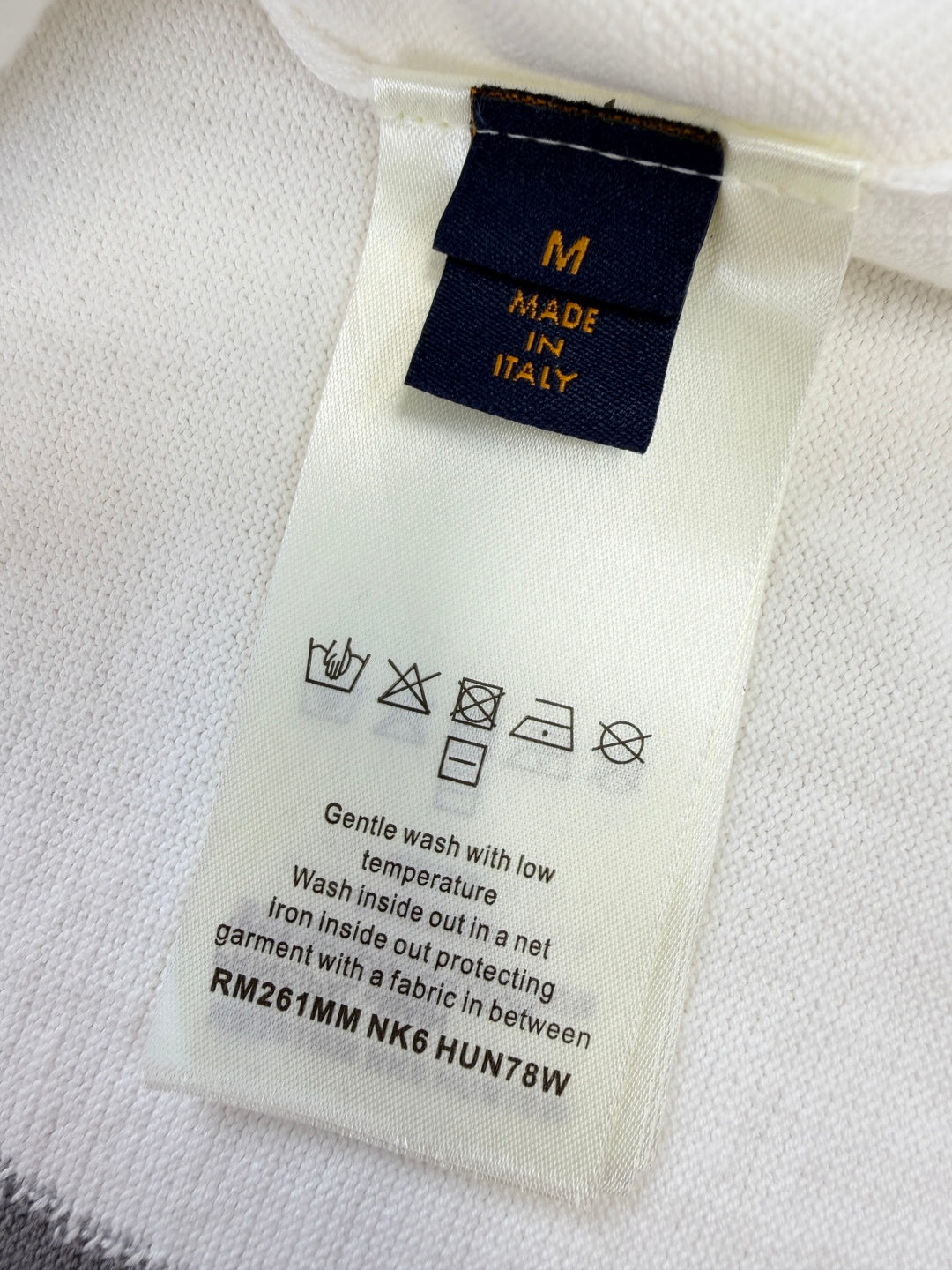 블록 티셔츠 (block t shirt)
