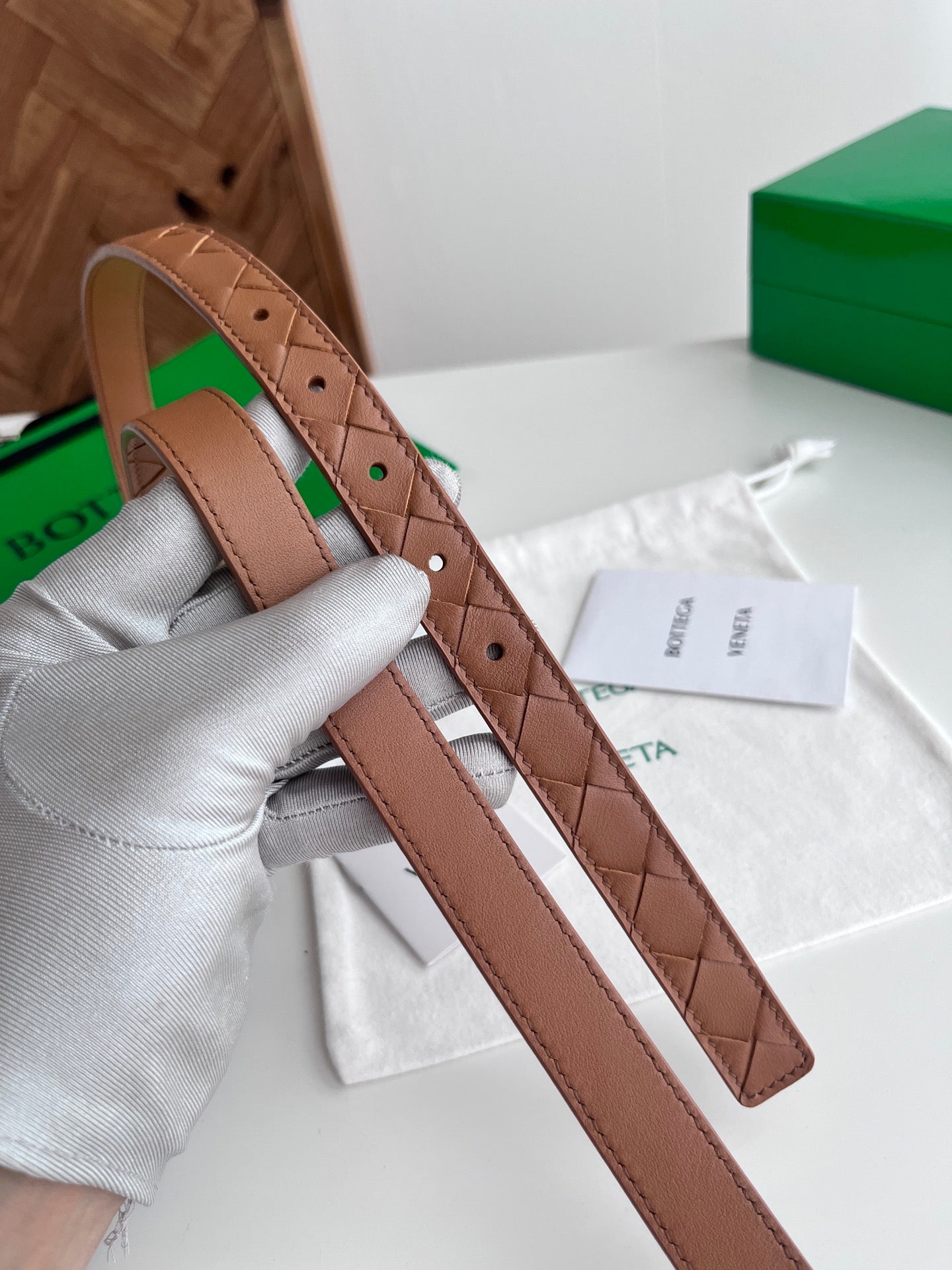 인트레치오 여성벨트 (Intrecchio belt)