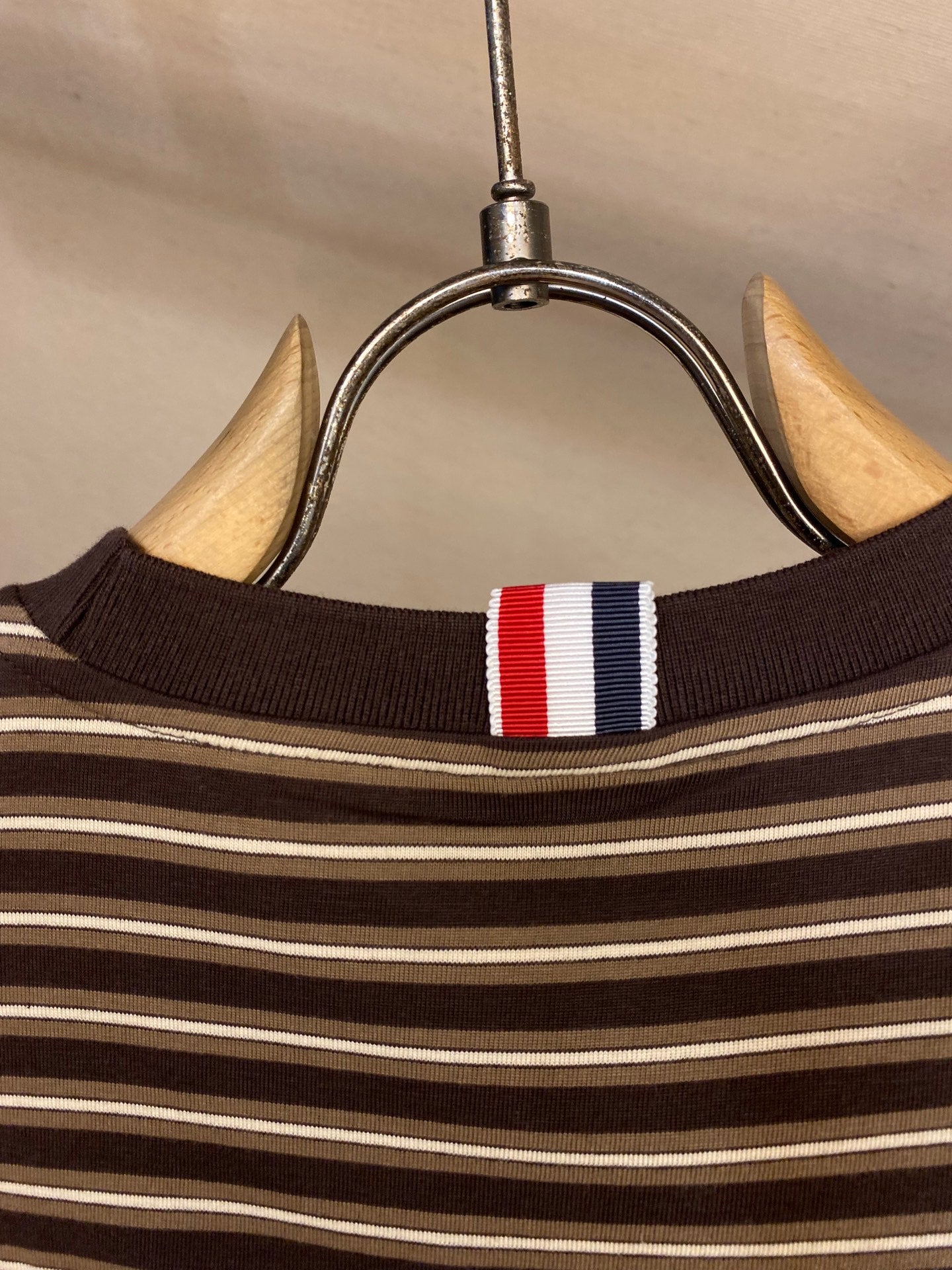 자카드 반팔티셔츠 (Jacquard short sleeve t-shirt)