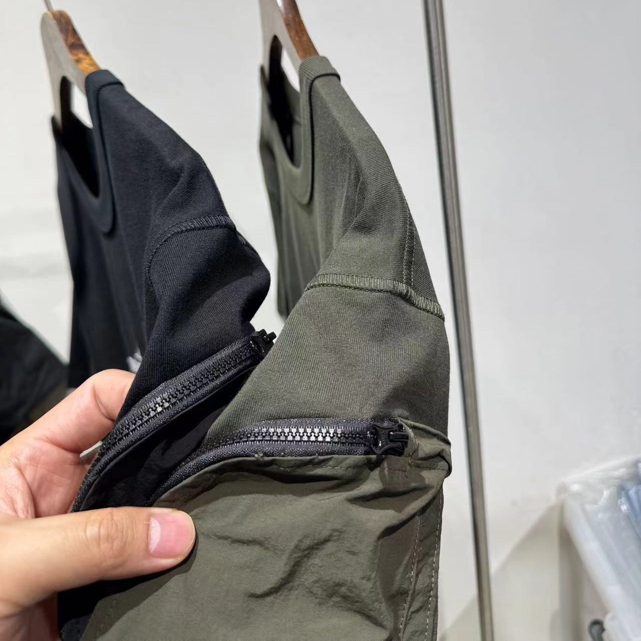 밀리터리 포켓 티셔츠 (Military Pocket T-Shirt)