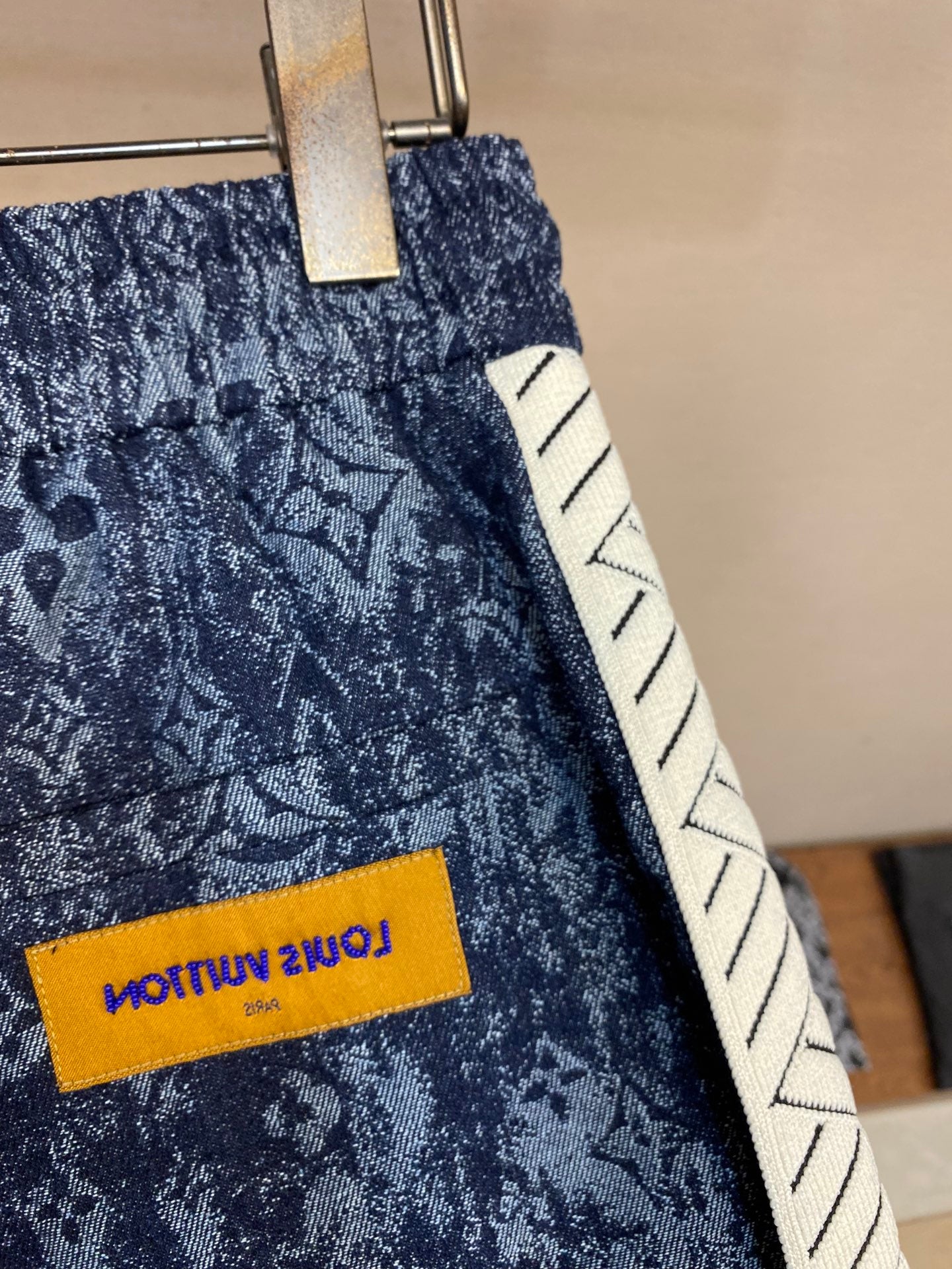 캐쥬얼반바지 (casual rings)