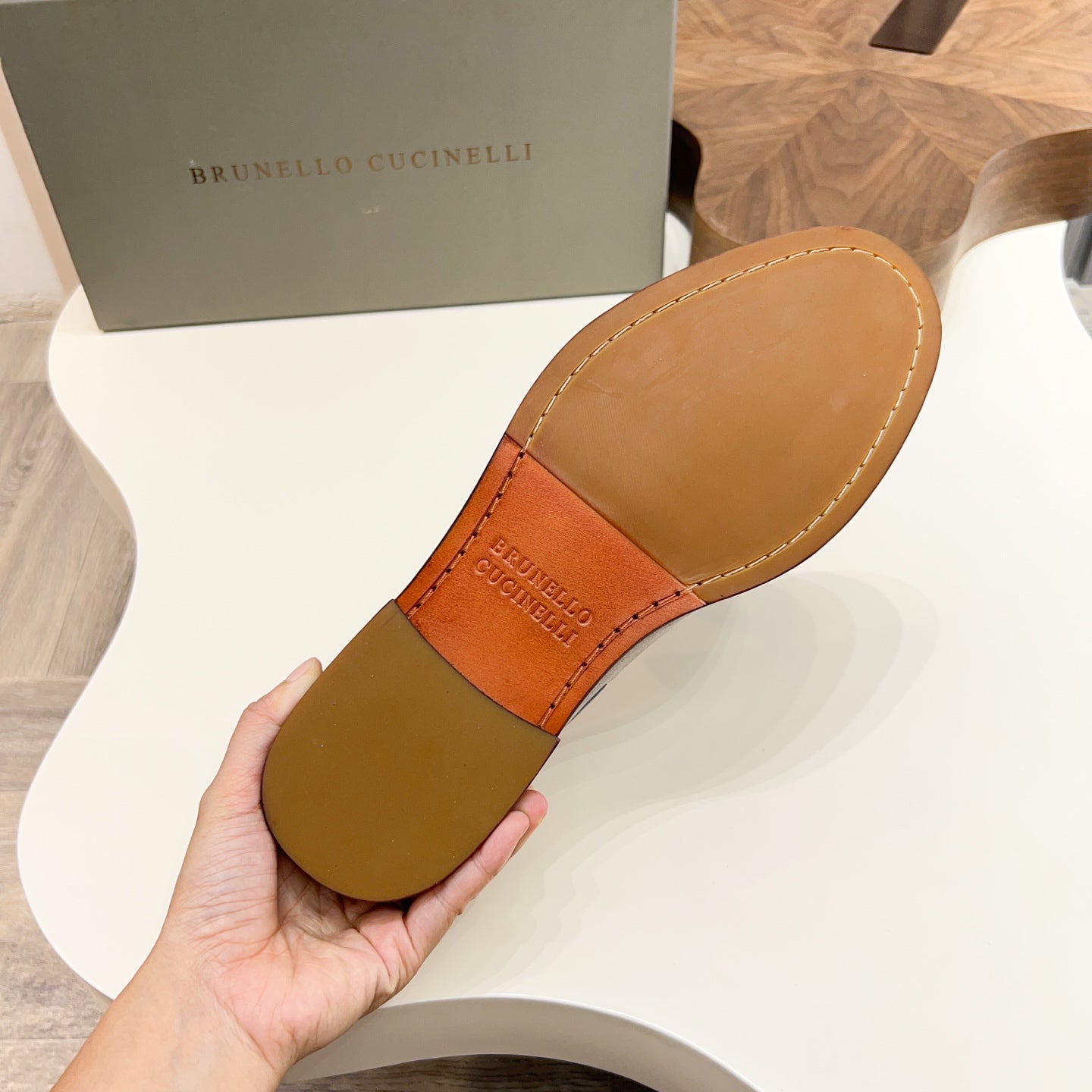 클래식 구두 (classic shoes)