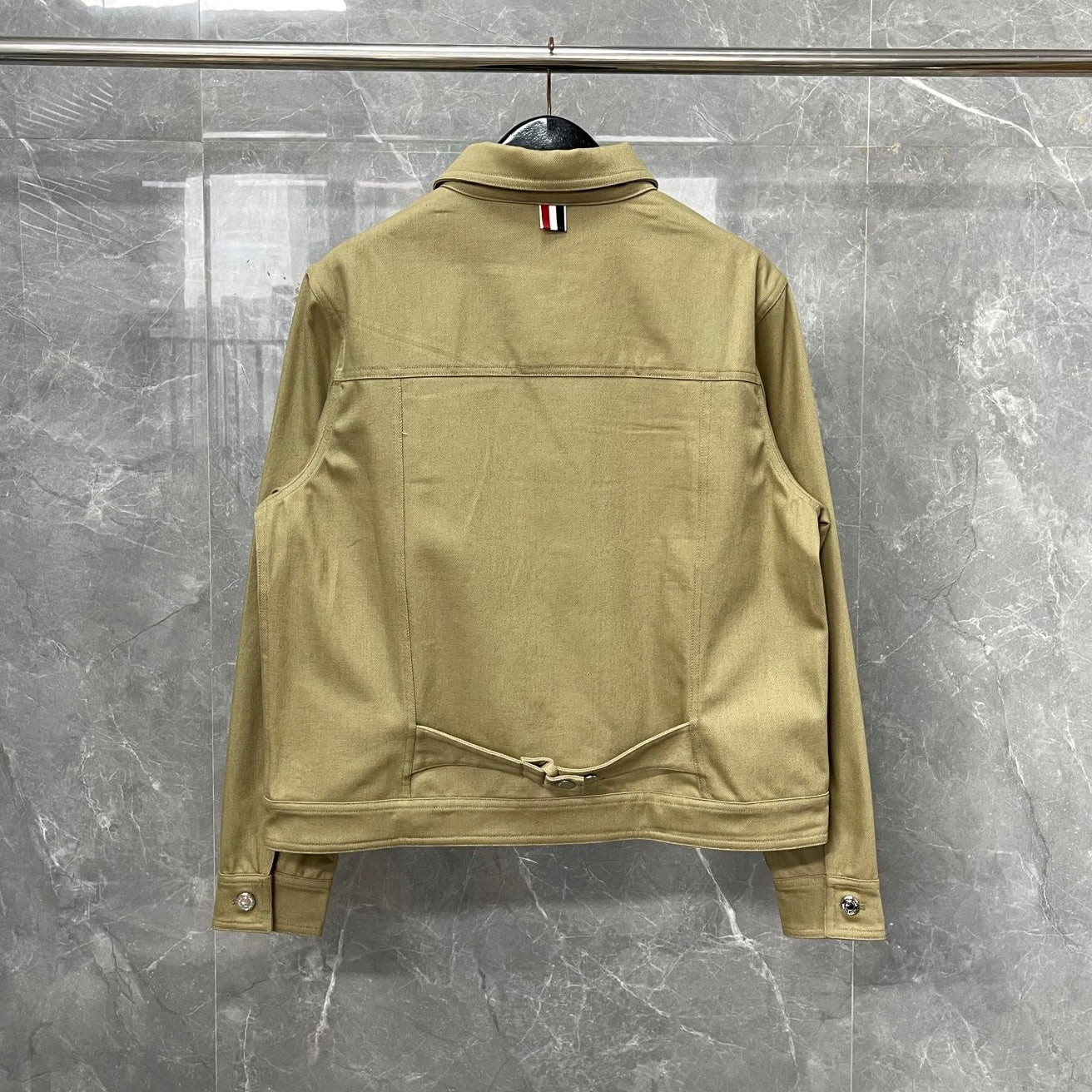 크롭 데님자켓 (cropped denim jacket)