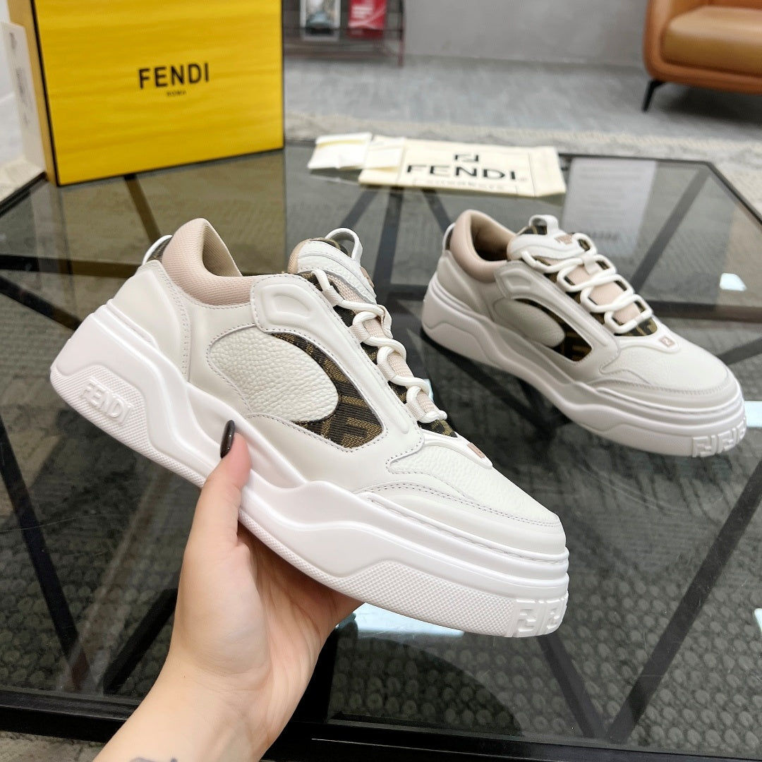 스트리트 스니커즈 (Street Sneakers)