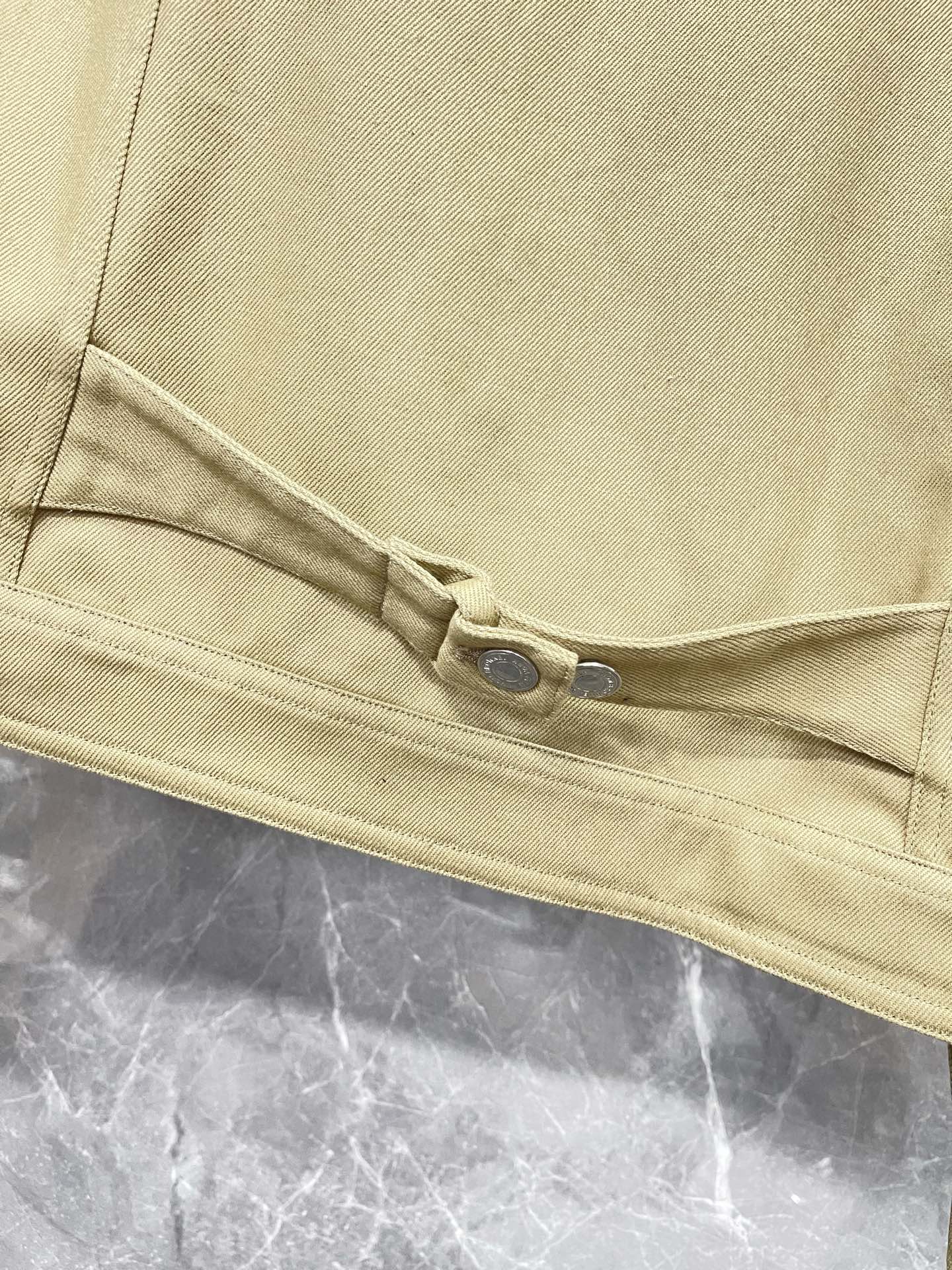 크롭 데님자켓 (cropped denim jacket)