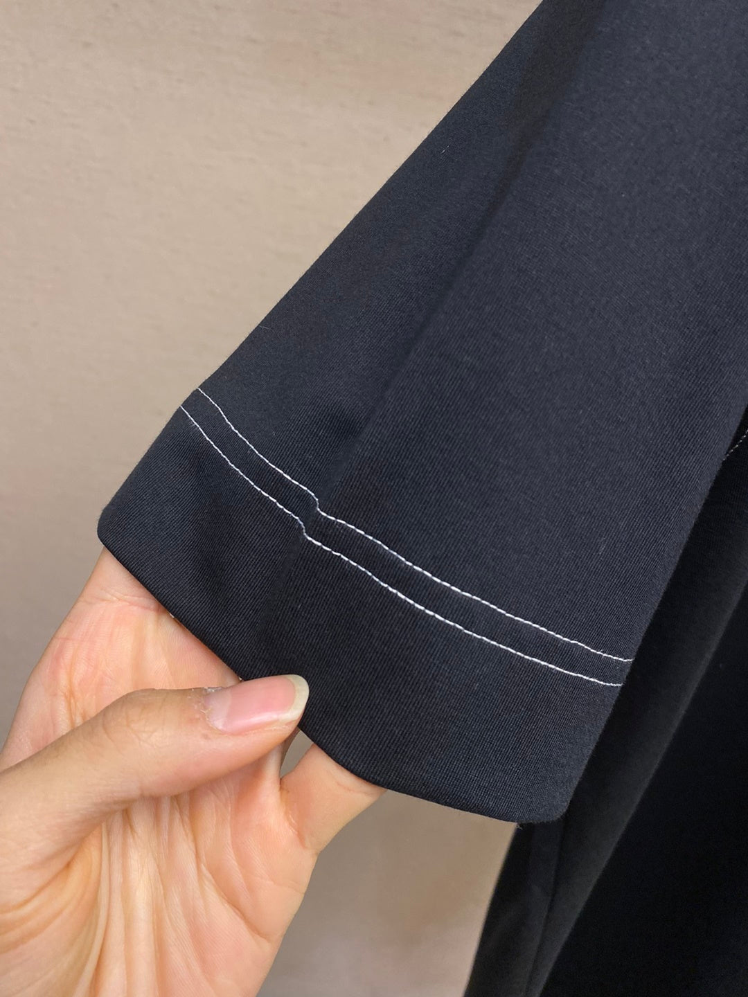 로고패턴 티셔츠(Logo pattern T-shirt)