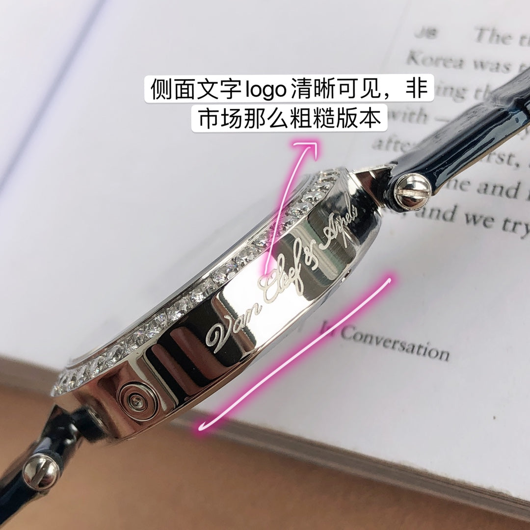 G38812 컴플리케이션시계