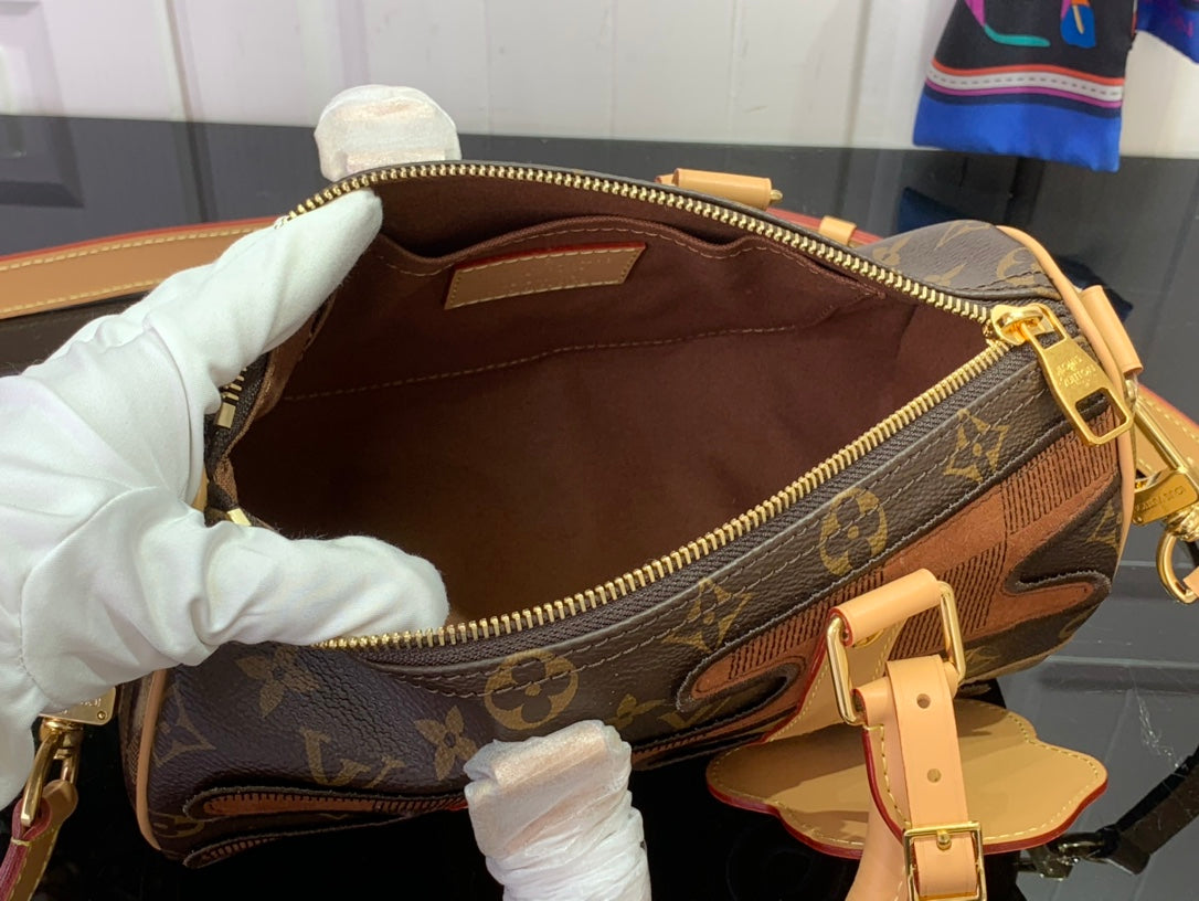 컬러블록니고 시티백 (Colorblock Nigo City Bag)