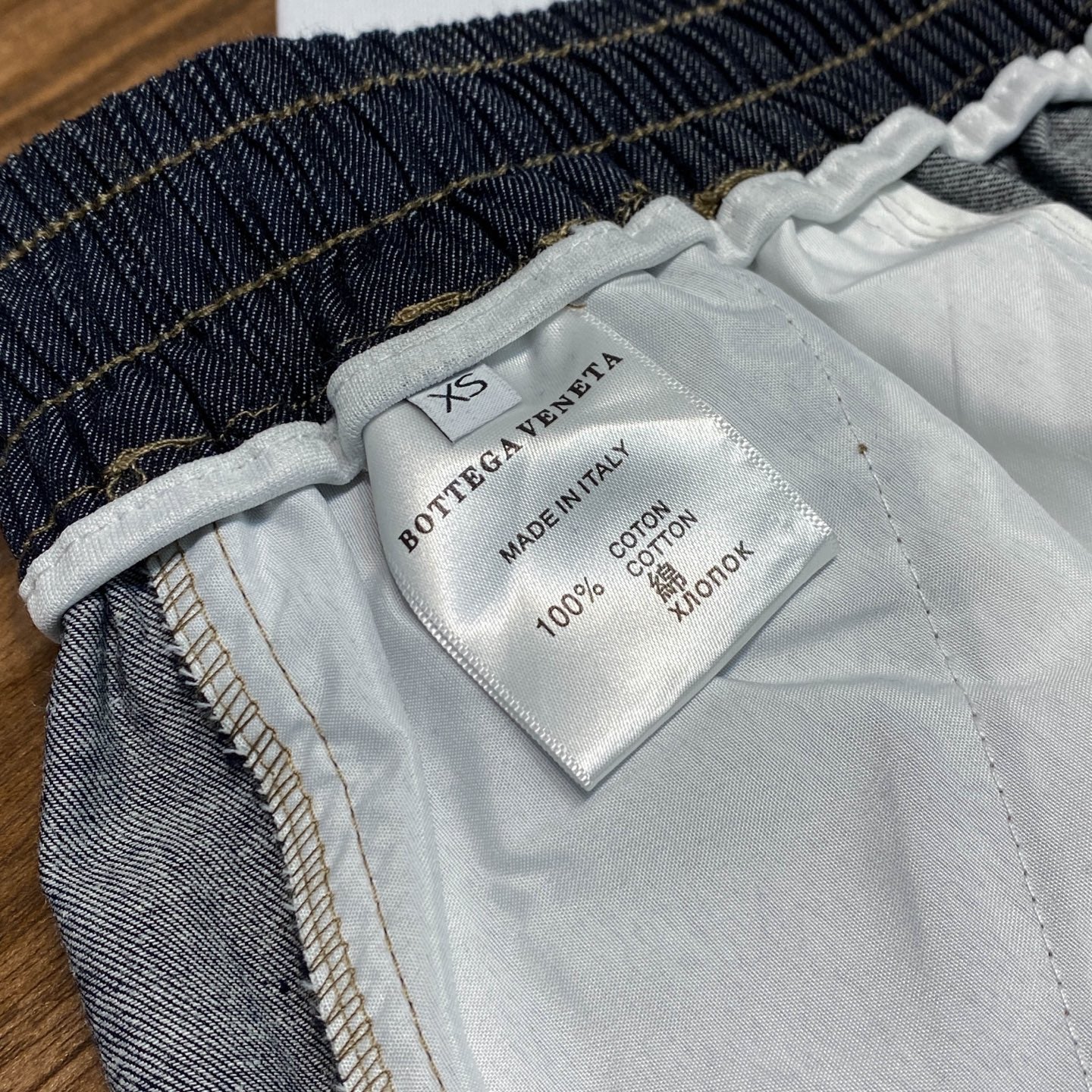 와이드 숏팬츠 (Wide shorts)