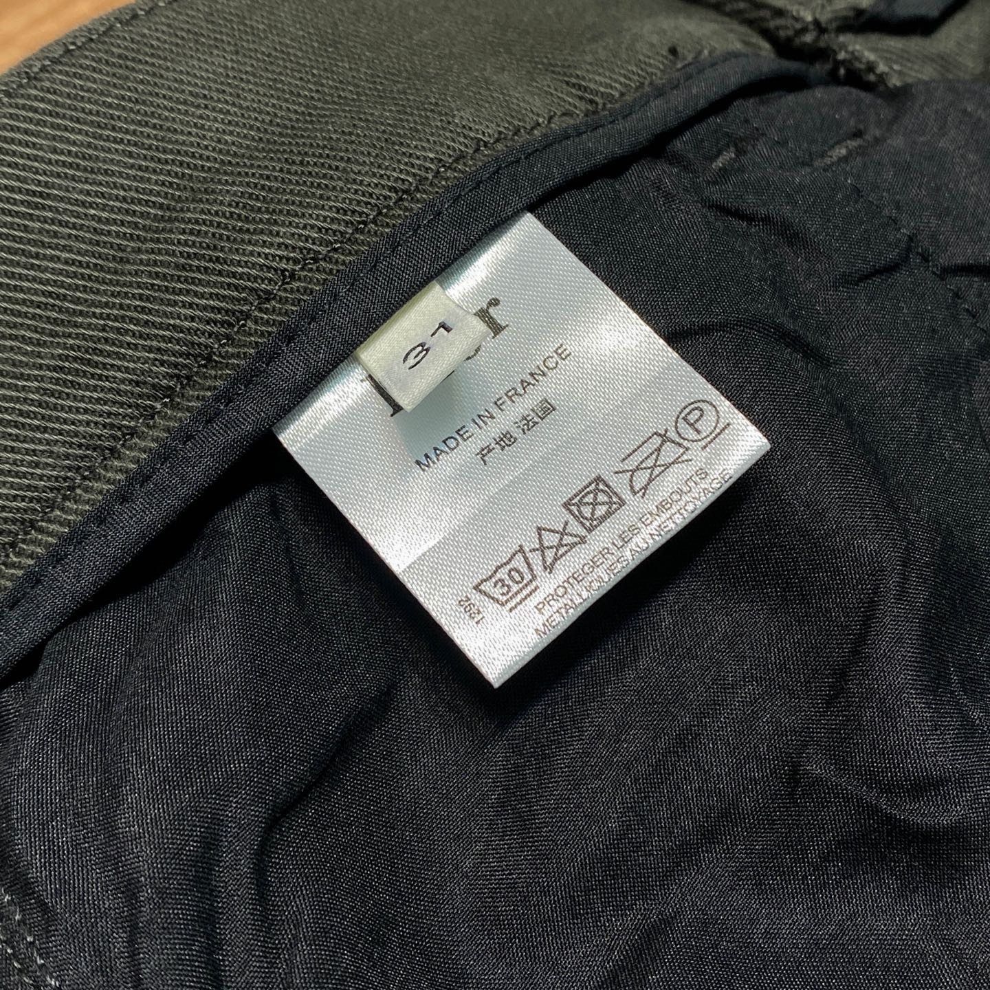 레그 팬츠 (leg pants)