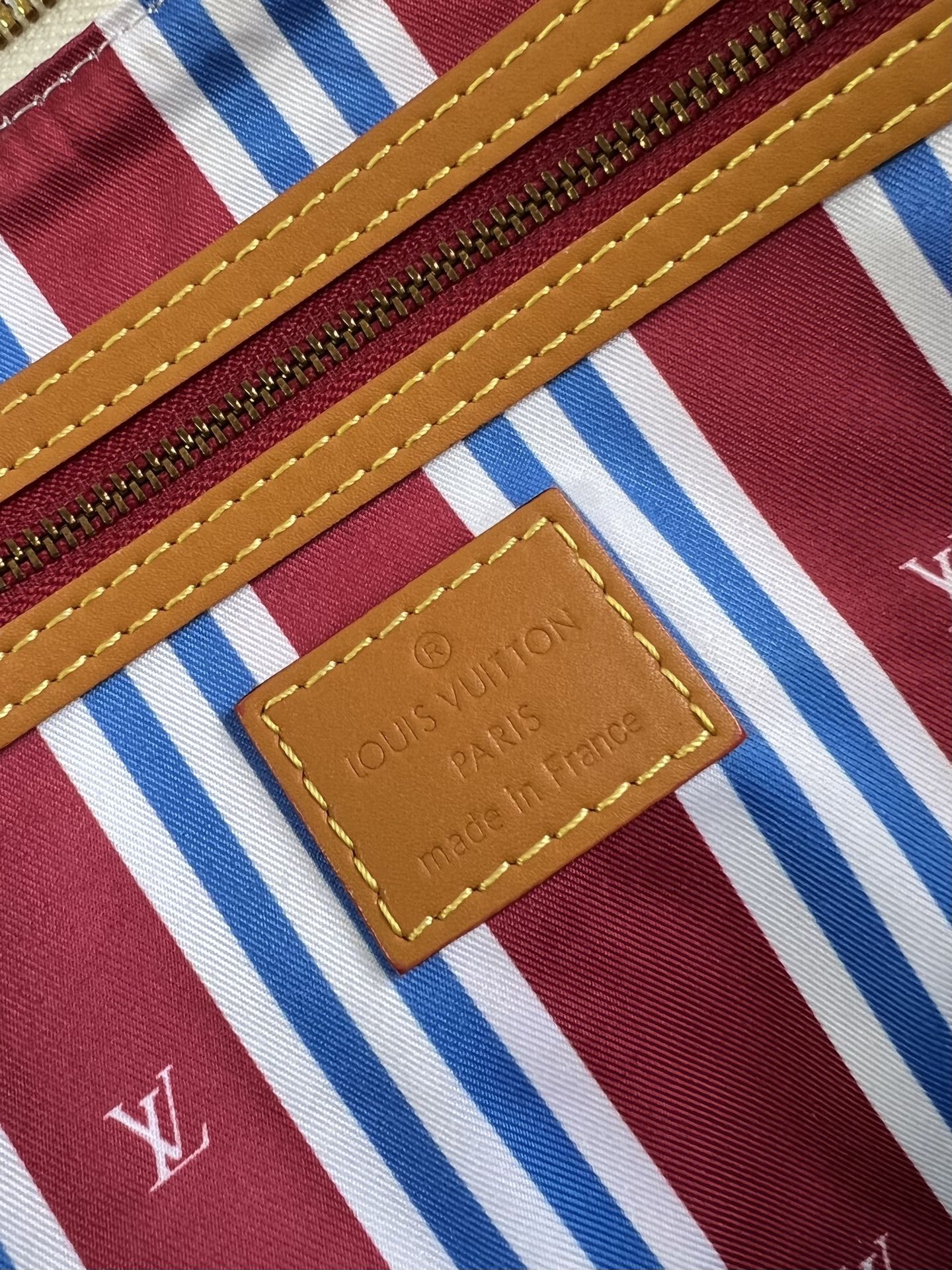 키폴 반둘리에 45 (Kipol Bandoulière 45)