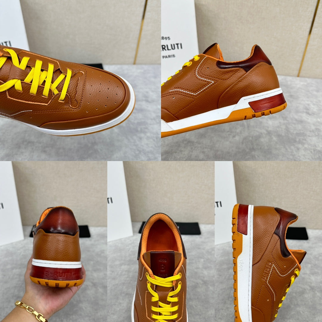 프라이빗 스니커즈 (Private Sneakers)