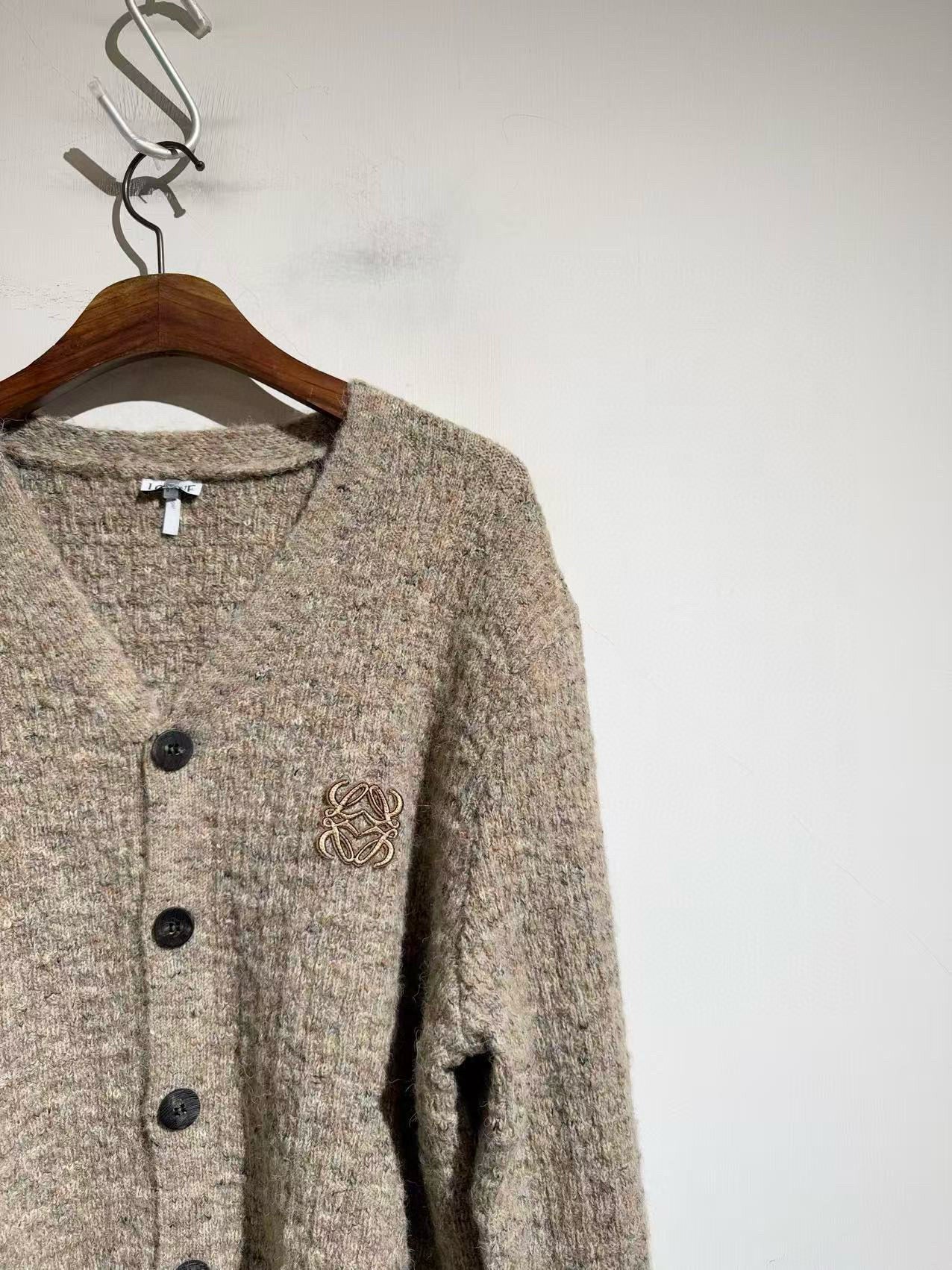 직조 니트가디건 (Woven knit cardigan)
