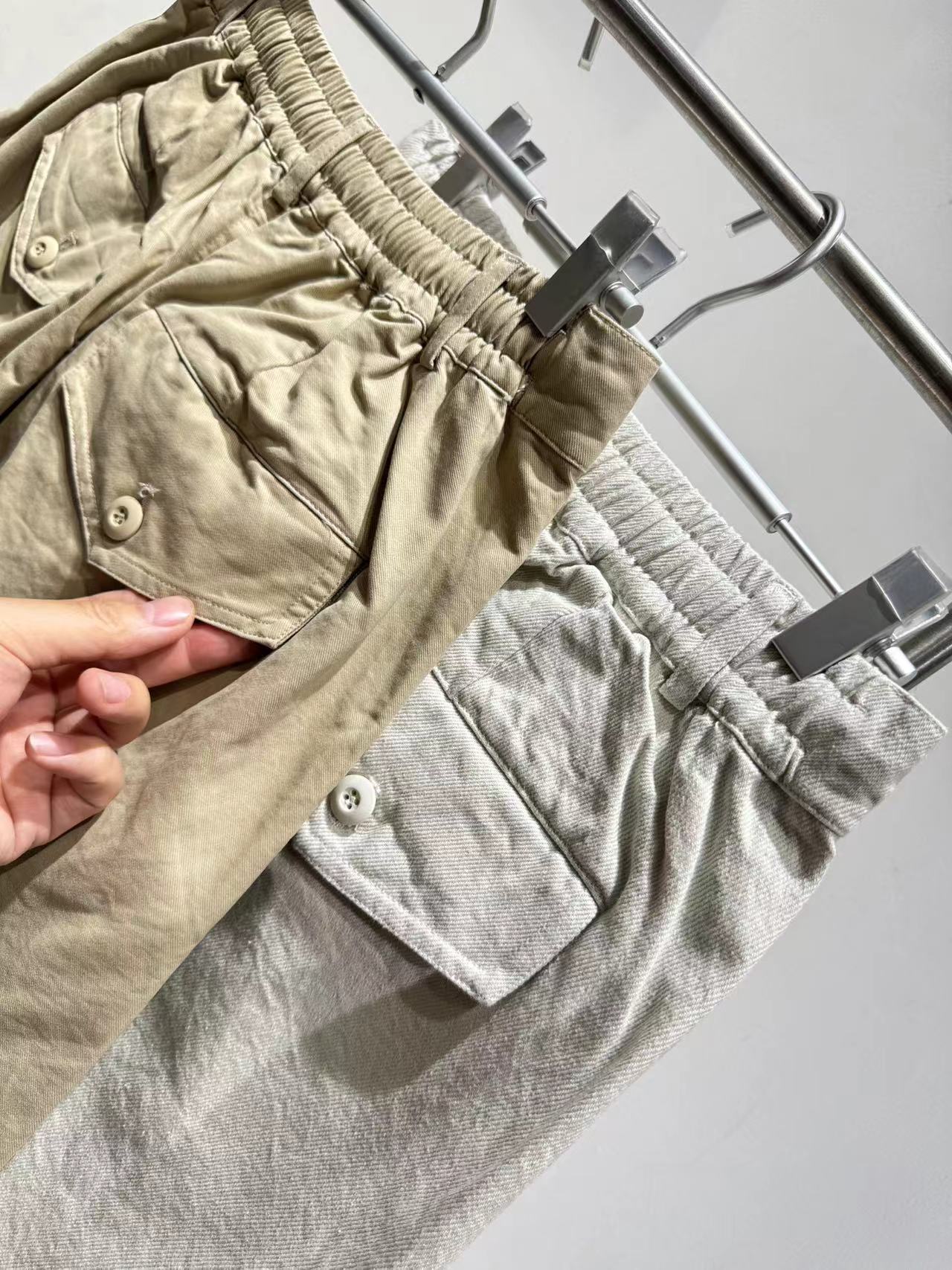 리버스 숏팬츠 (Reverse shorts)