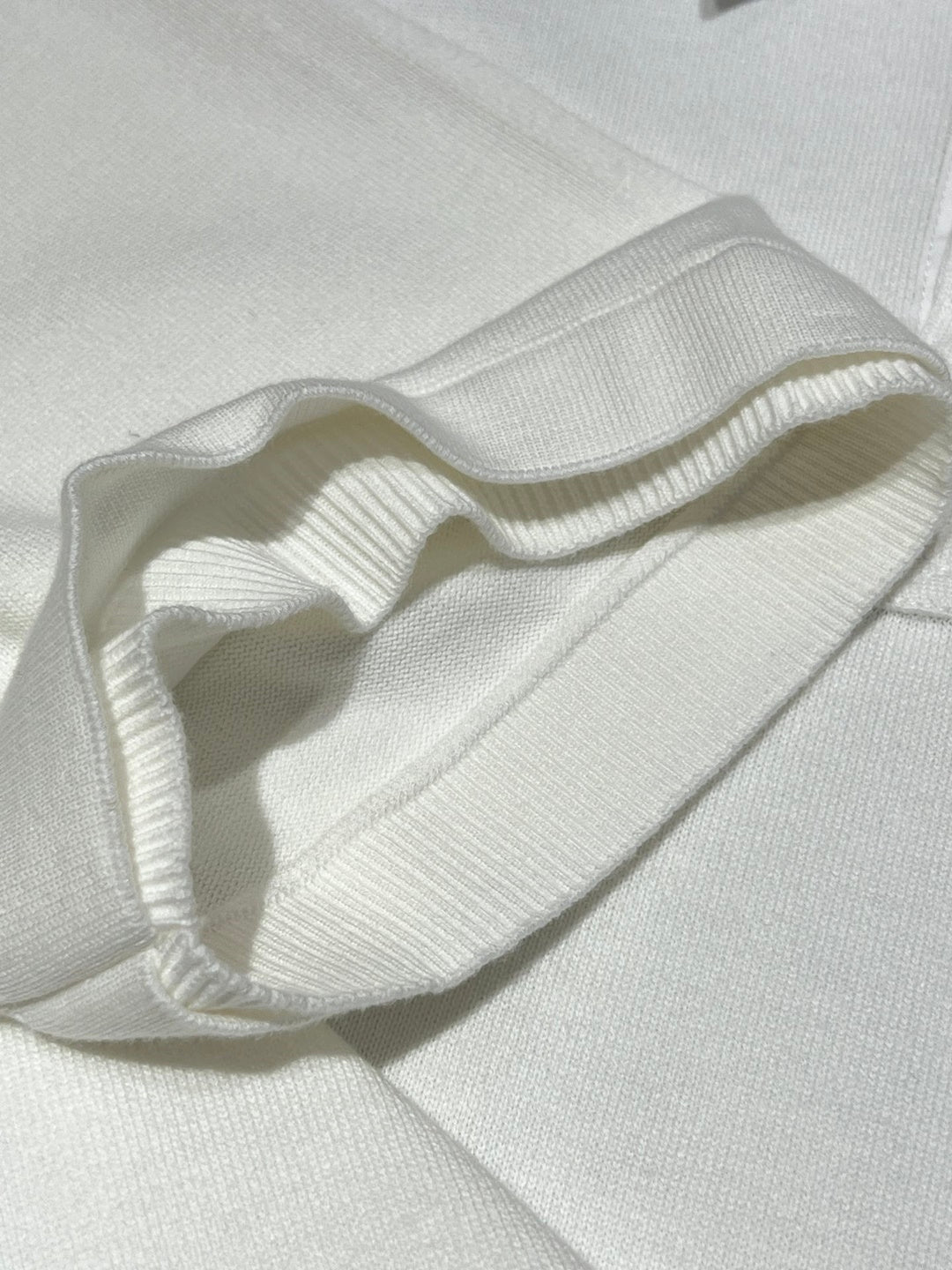 K476442.3 자수 라펠티셔츠