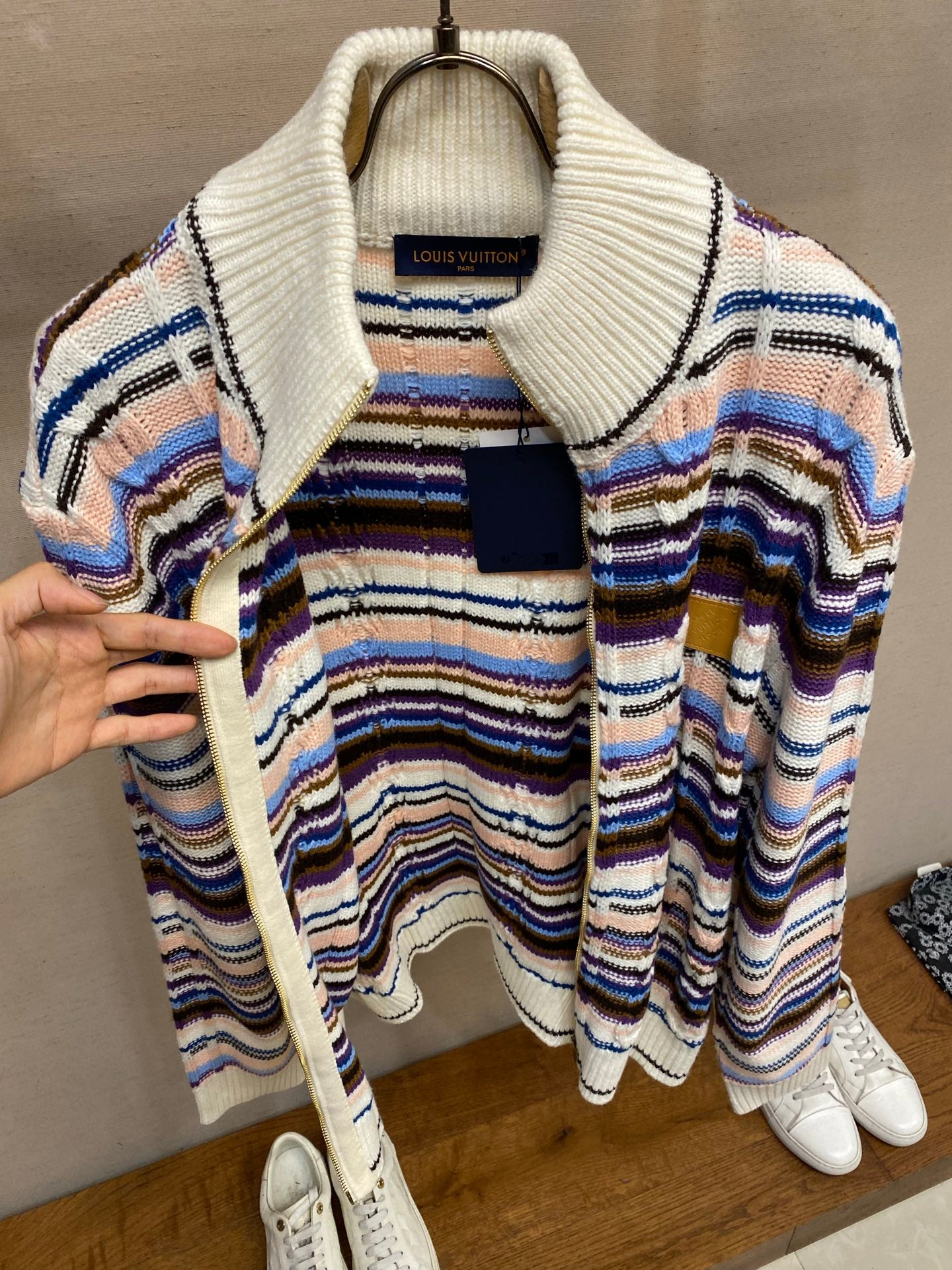 컬러풀 니트가디건 (Colorful knit cardigan)