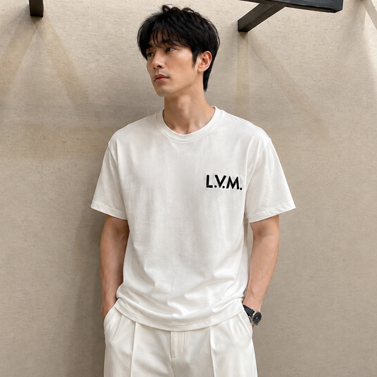 자수 포인트 티셔츠 (Embroidered Detail T-Shirt)