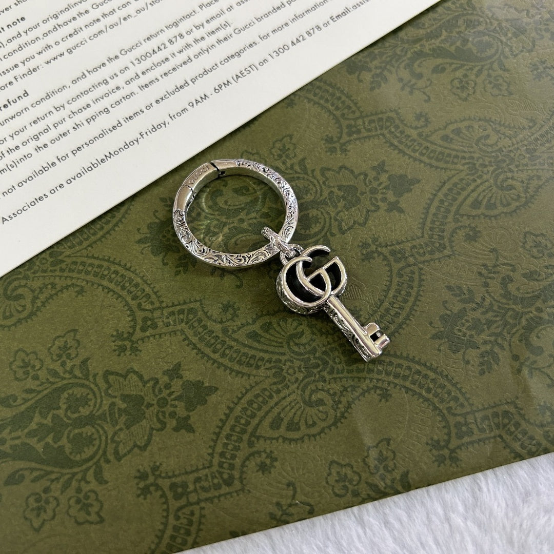 실버 키링 (silver key ring)