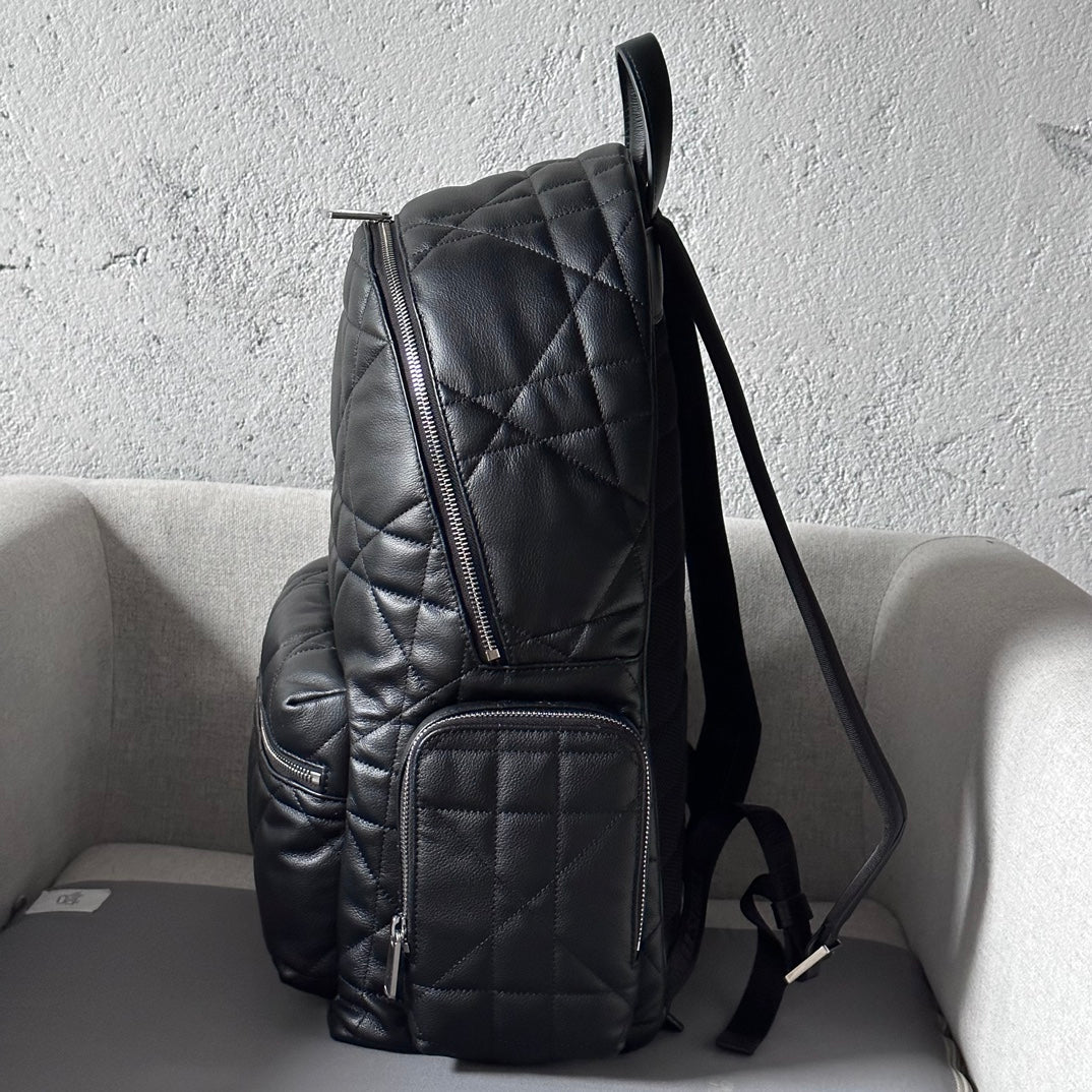 구뛰르 백팩 (Couture backpack)