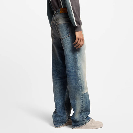 누벅 청바지 (nubuck jeans)