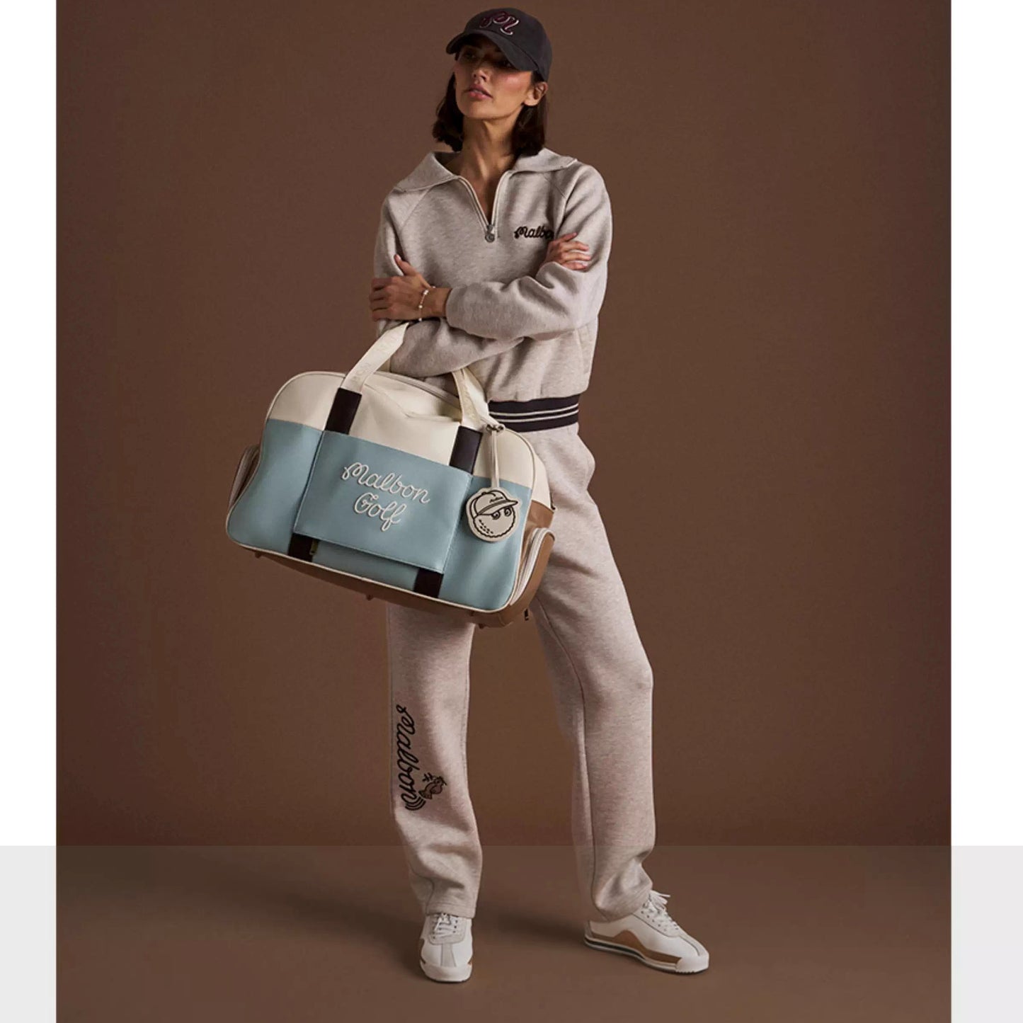 신축스트레이트팬츠 (Stretch straight pants)