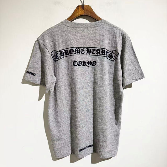 헤더 그레이 티셔츠 (heather gray t-shirt)