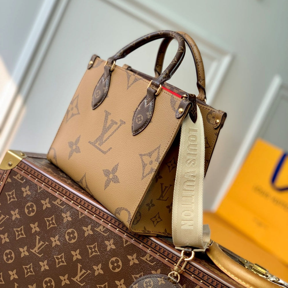 언더고 토트백 (Undergo Tote Bag)