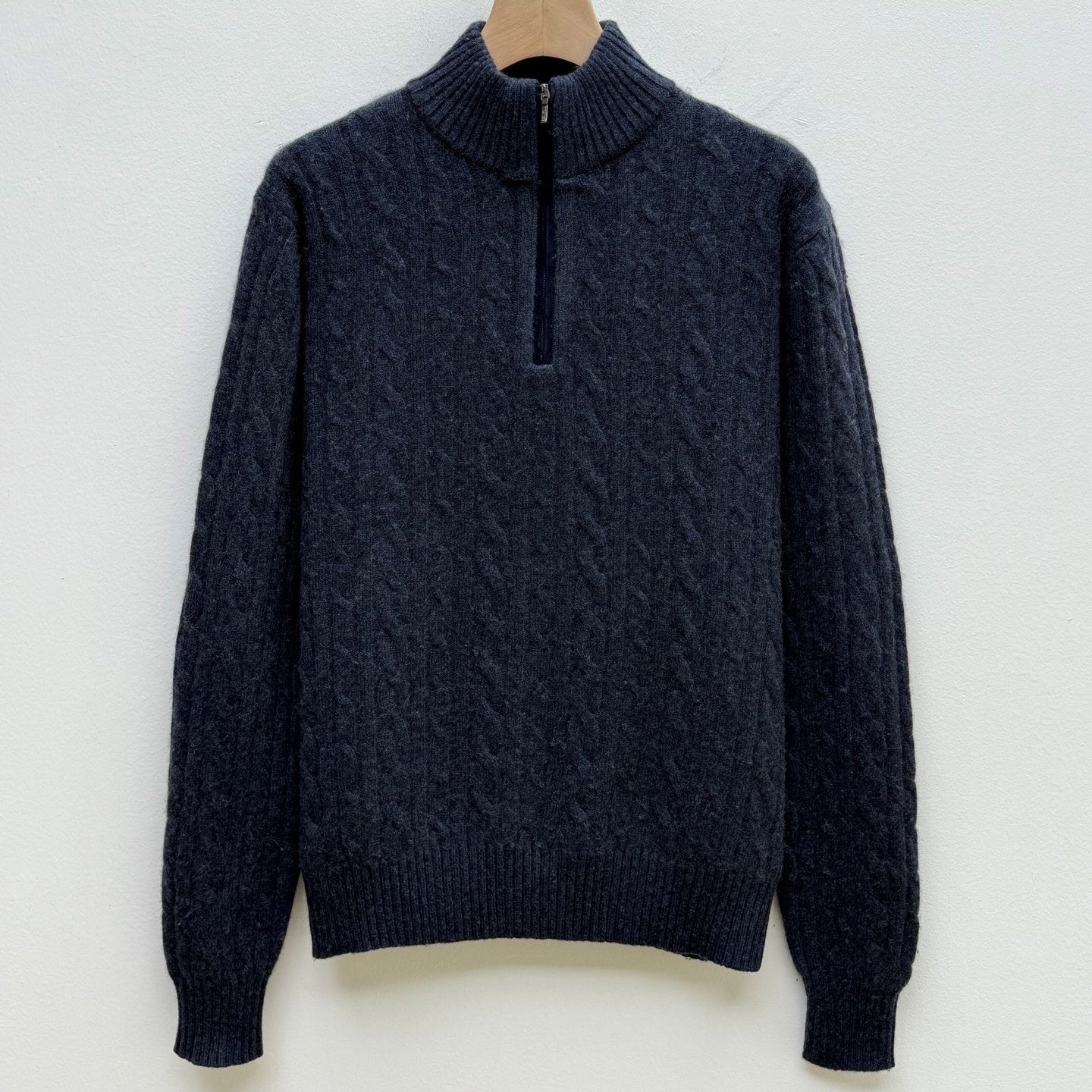 봄버 케이블 니트티 (Bomber Cable Knit Tee)