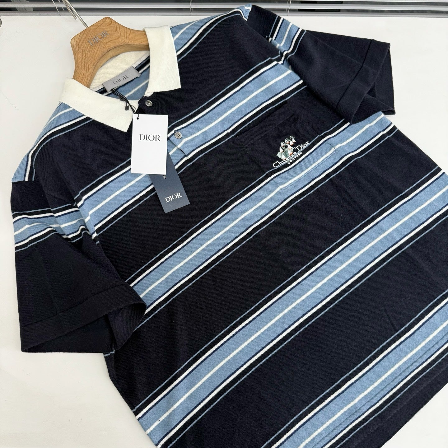 블렌디드 티셔츠 (Blended T-shirt)