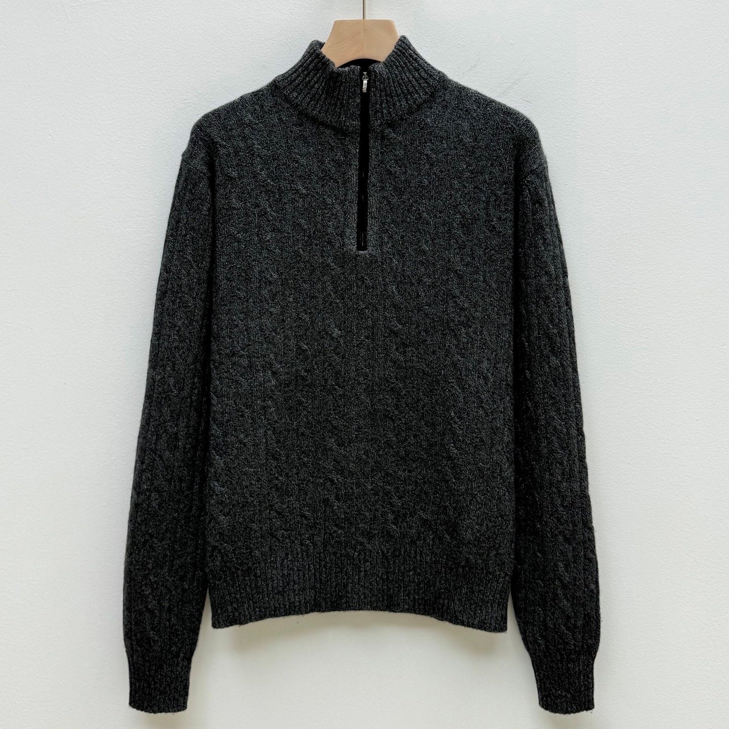 봄버 케이블 니트티 (Bomber Cable Knit Tee)