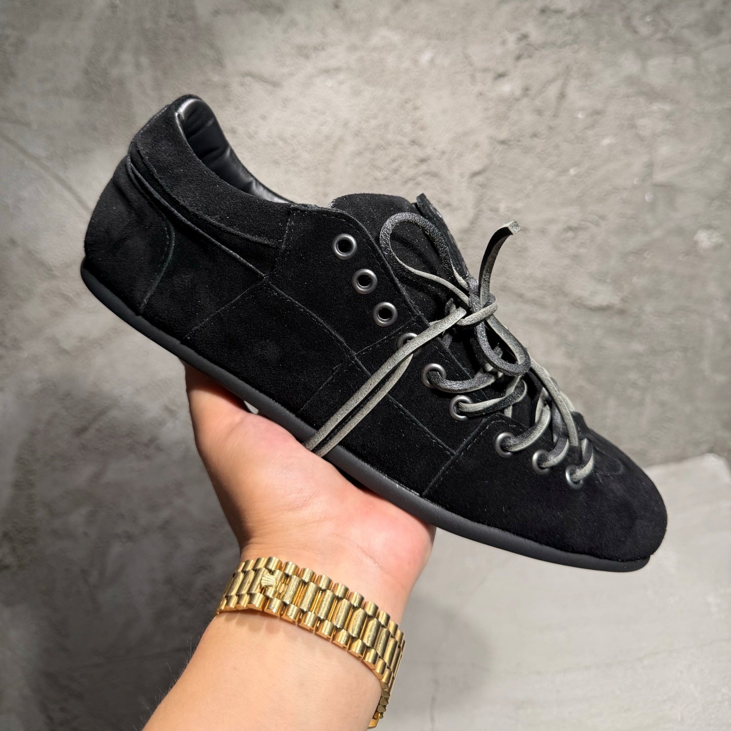 애슬레틱 스니커즈 (Athletic sneakers)