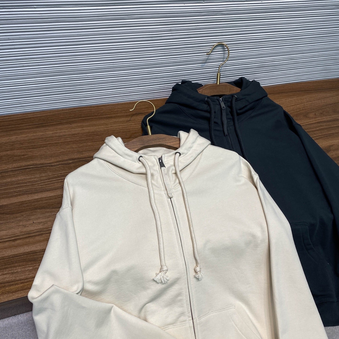 헤비웨이트 후드집업 (Heavyweight Hooded Zip-Up)