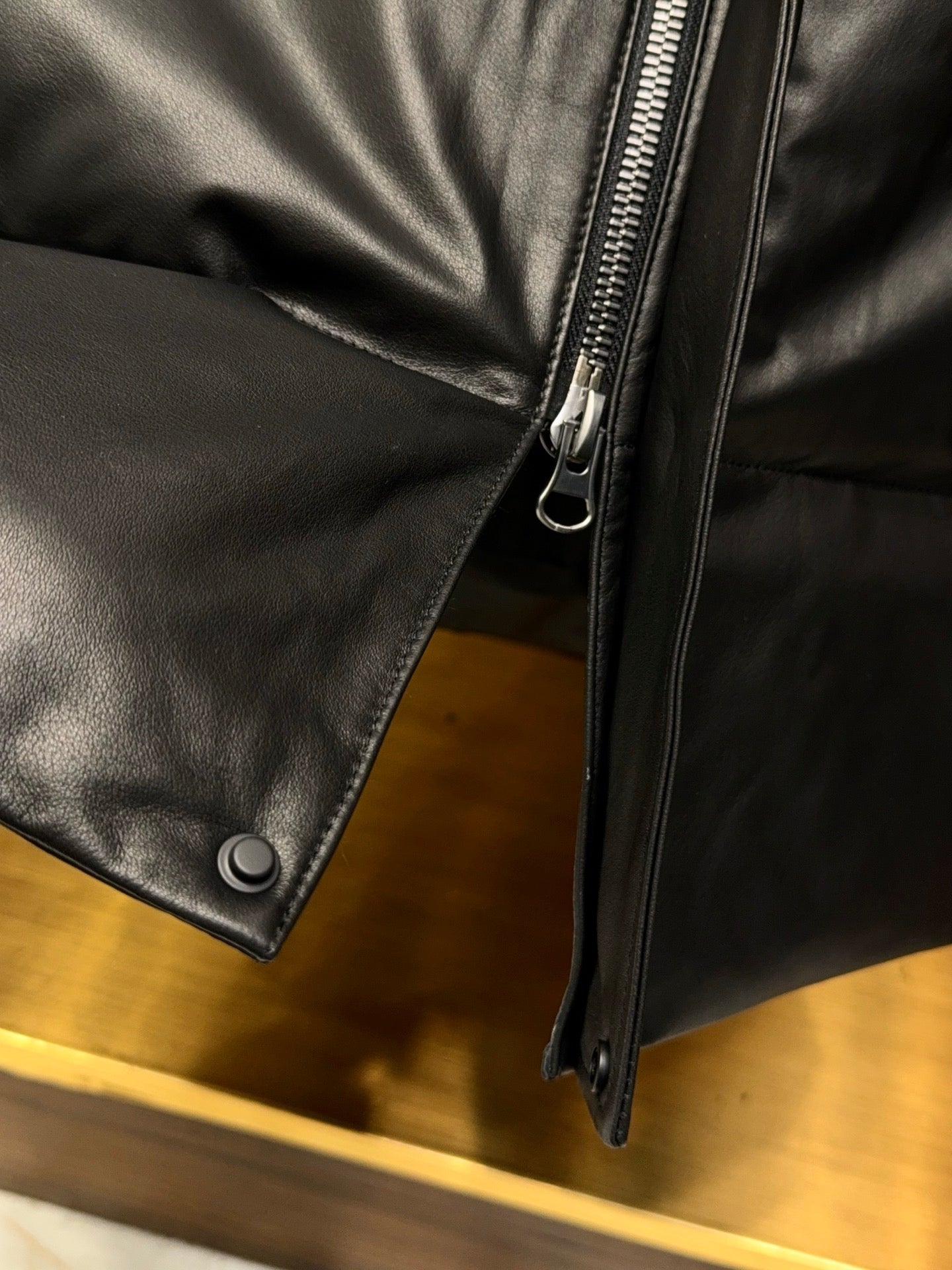 롱 트렌치 레더코트 (Long trench leather coat)